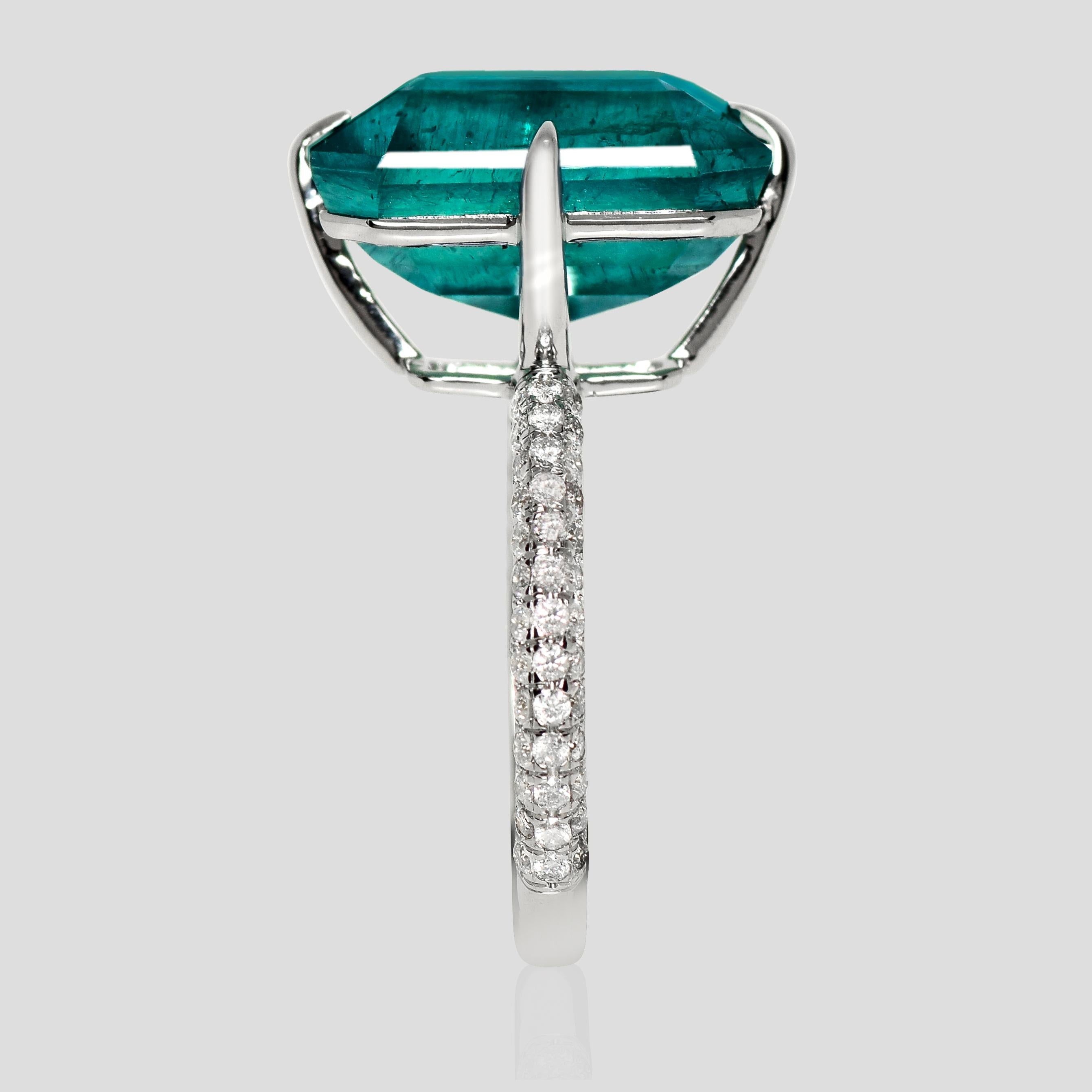 IGI 14K 8.95 Ct Zambia Esmeralda&Diamantes Anillo de Compromiso Antiguo en Nuevo estado para la venta en Kaohsiung City, TW