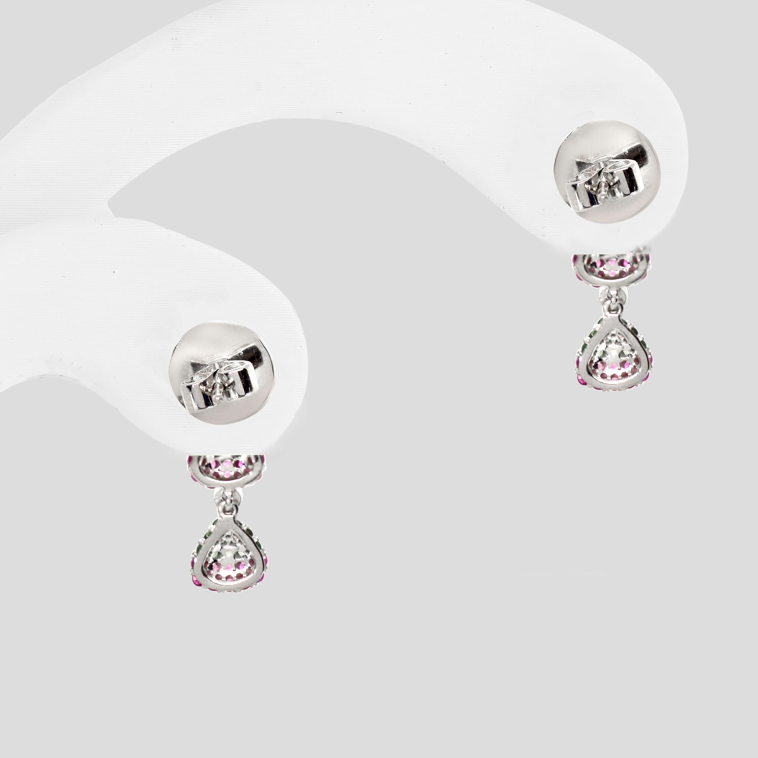 Orecchini con zaffiri rosa naturali e diamanti IGI in oro bianco 14K in vendita 3