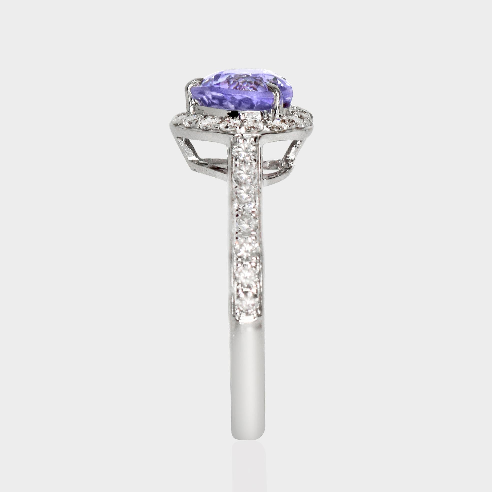 Women's IGI 1.58 Ct 14K White Gold Blue Spinel&Diamonds Engagement Ring For Sale