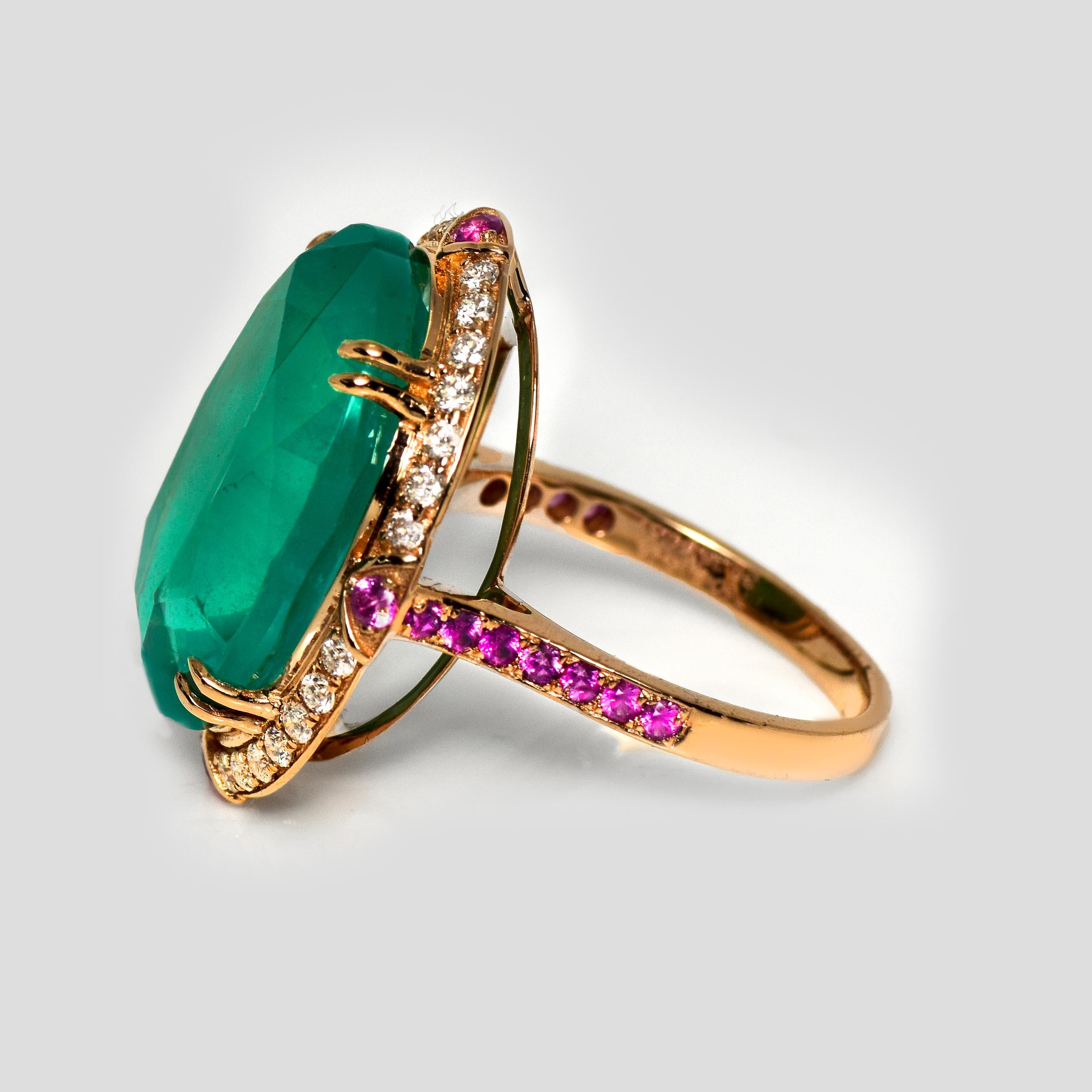 IGI 16.49 Ct 18K Rose Gold Vivid Green Emerald Diamond Cocktail Ring (Ovalschliff) im Angebot