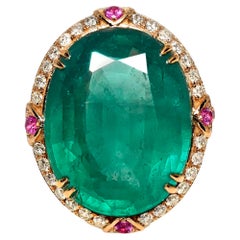 IGI 16.49 Ct 18K Rose Gold Vivid Green Emerald Diamond Cocktail Ring