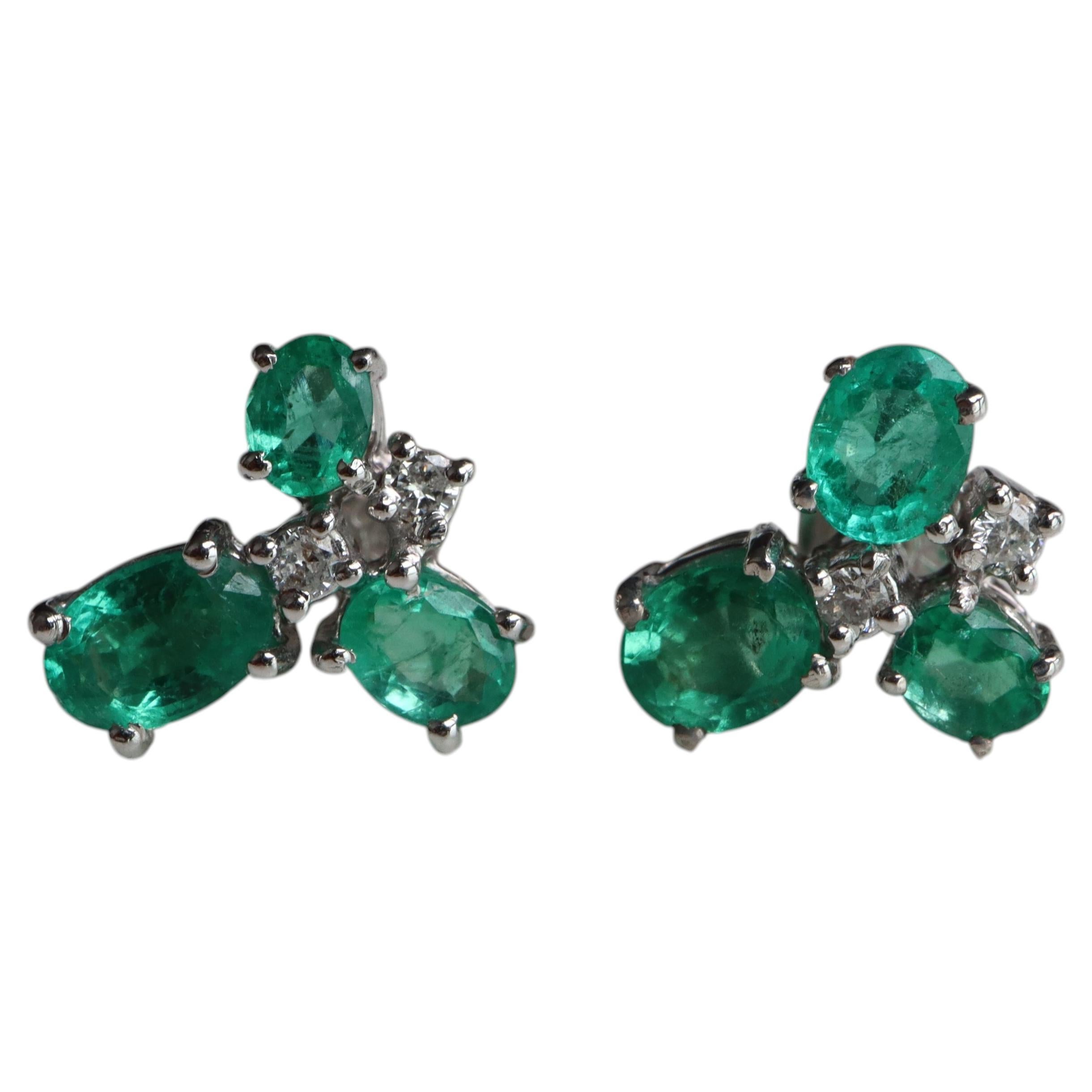 Boucles d'oreilles IGI 1.72ct Emeraude Naturelle en or massif 18k, Clarity Enhanced (F1) en vente