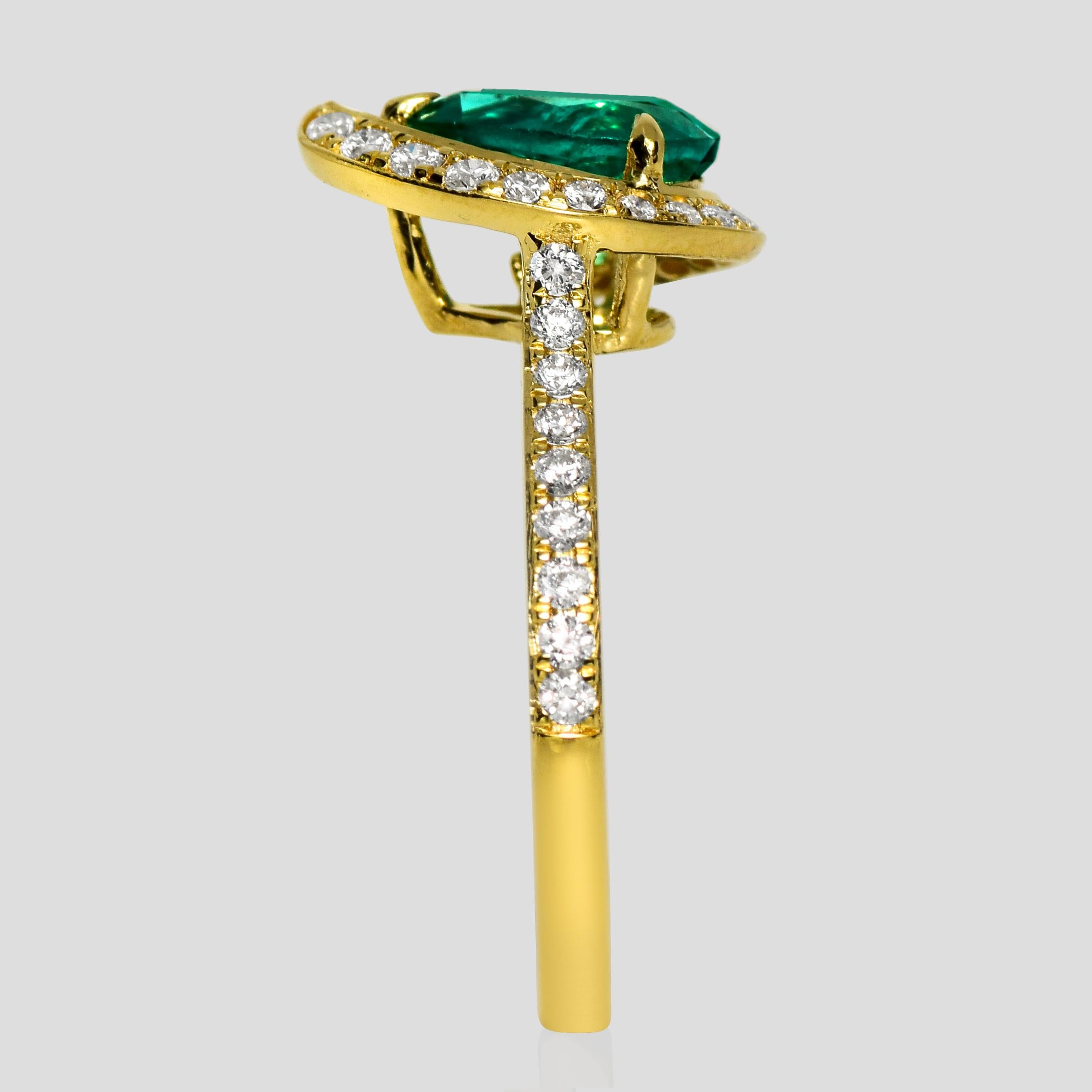 Donna IGI 18K 0.89 ct Zambia Vivid Green Emerald&Diamonds Engagement Ring in vendita