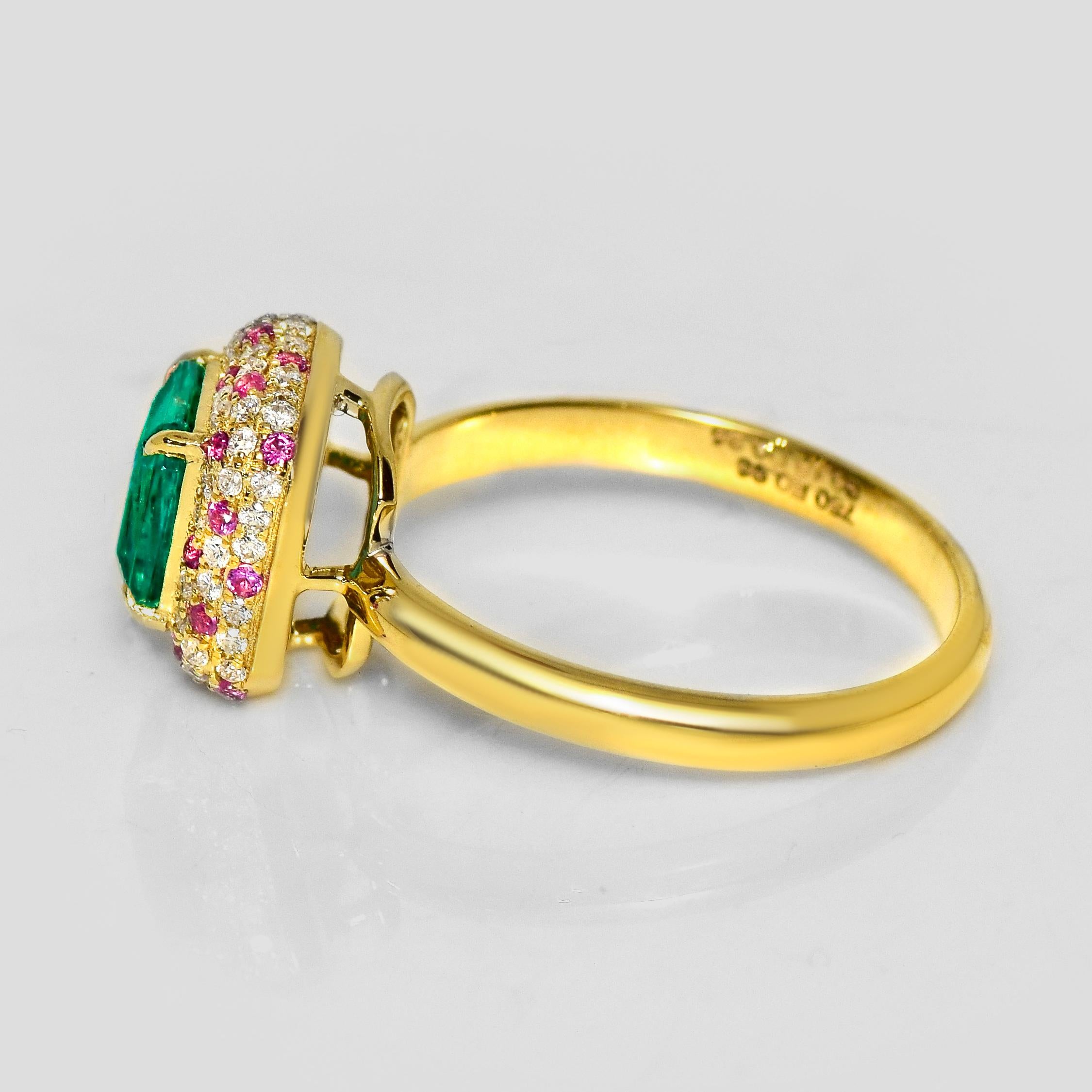 Taglio smeraldo IGI 18K 0.96 ct Zambia Vivid Green Emerald&Diamonds Engagement Ring in vendita