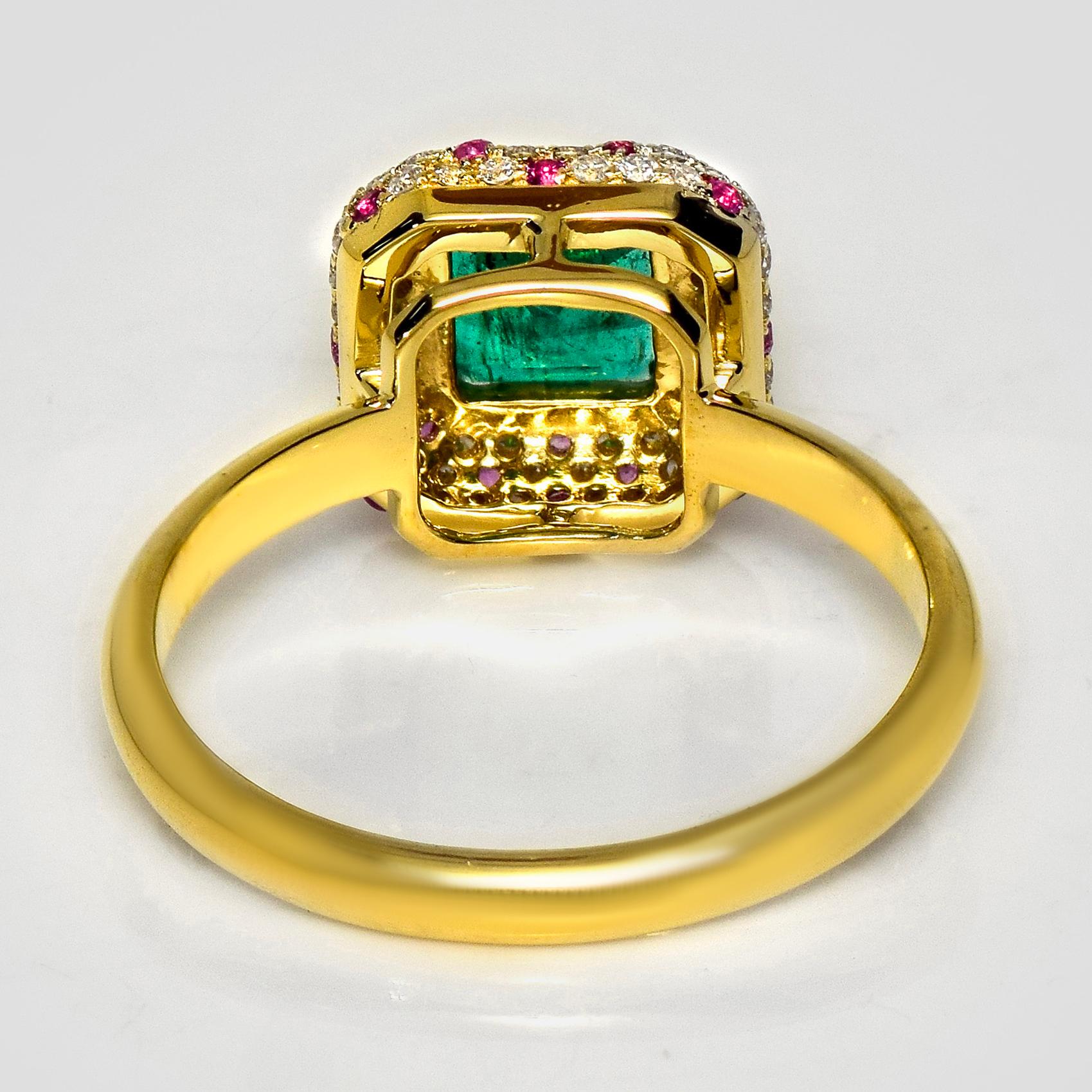 IGI 18K 0.96 ct Zambia Vivid Green Emerald&Diamonds Engagement Ring in vendita 1