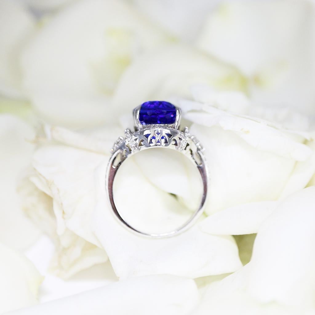 Oval Cut *Sale*IGI 18K 10.07 Ct Tanzanite&Diamonds Antique Art Deco Style Engagement Ring