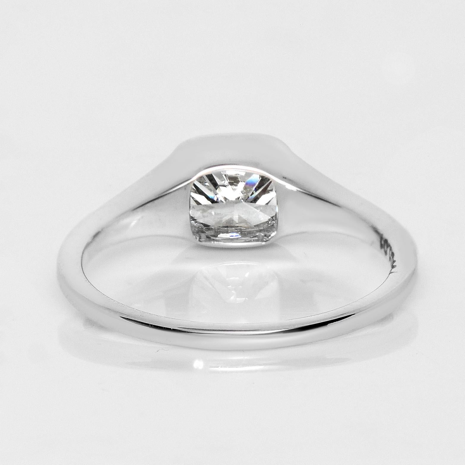 IGI 18K 1.01 Ct H IF Natural Diamond Antique Engagement Ring For Sale 1