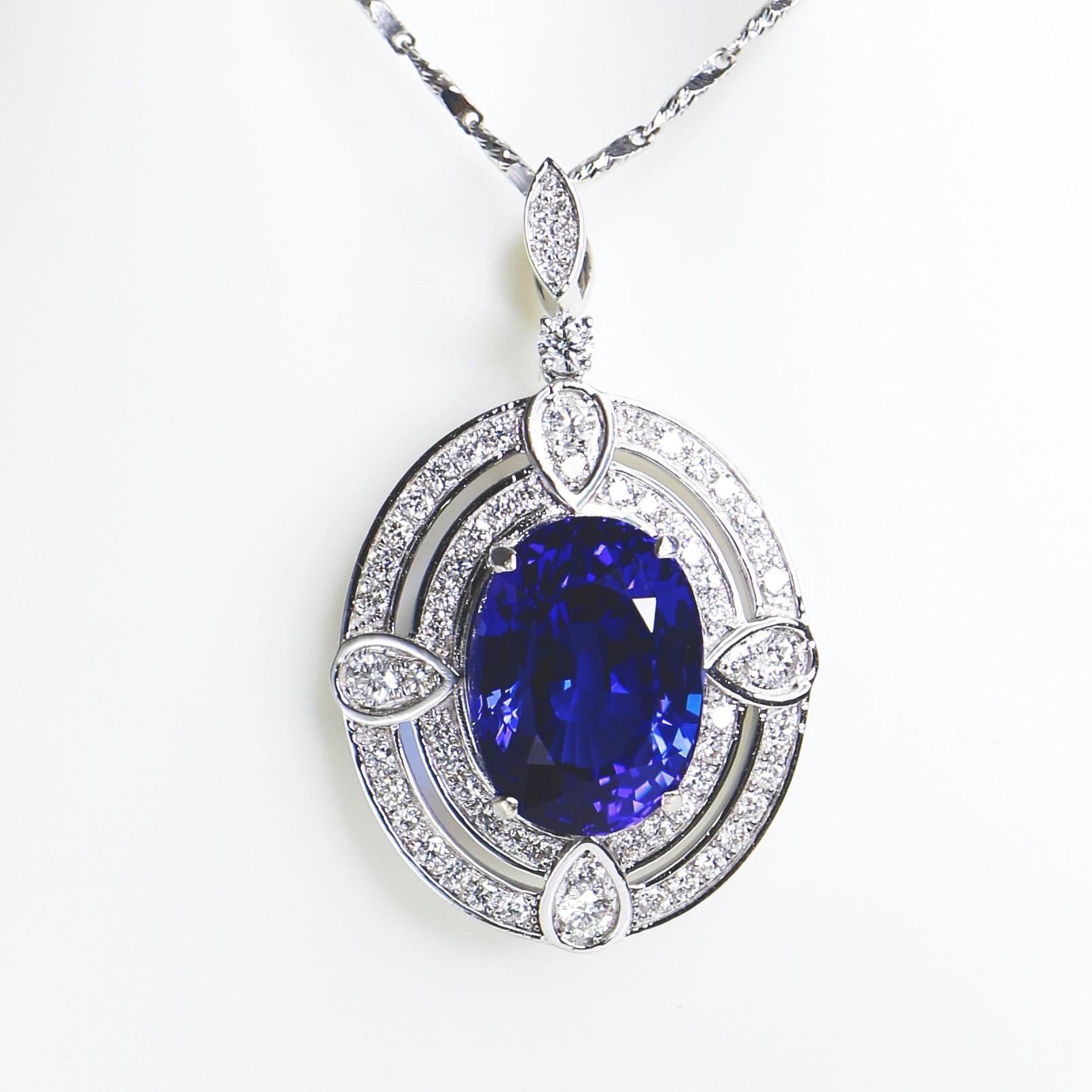 Women's or Men's IGI 18K 10.19 C Tanzanite&Diamonds Antique Art Deco Style Pendant Necklace For Sale