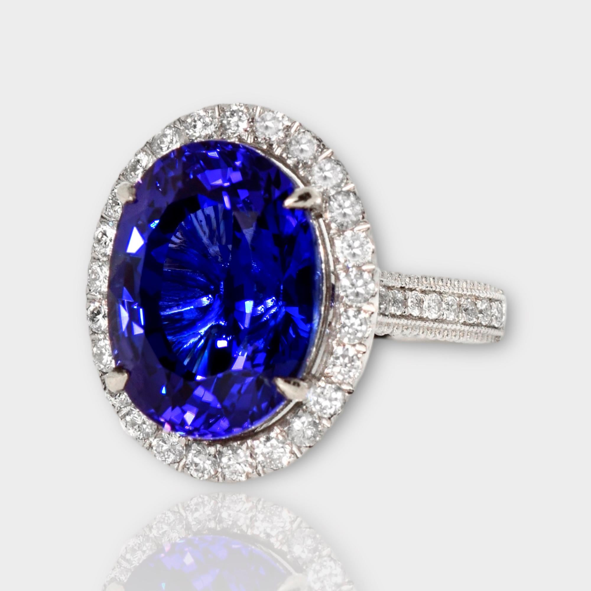 Oval Cut IGI 10.19 Ct 18K White Vivid Tanzanite&Diamonds Engagement Ring For Sale