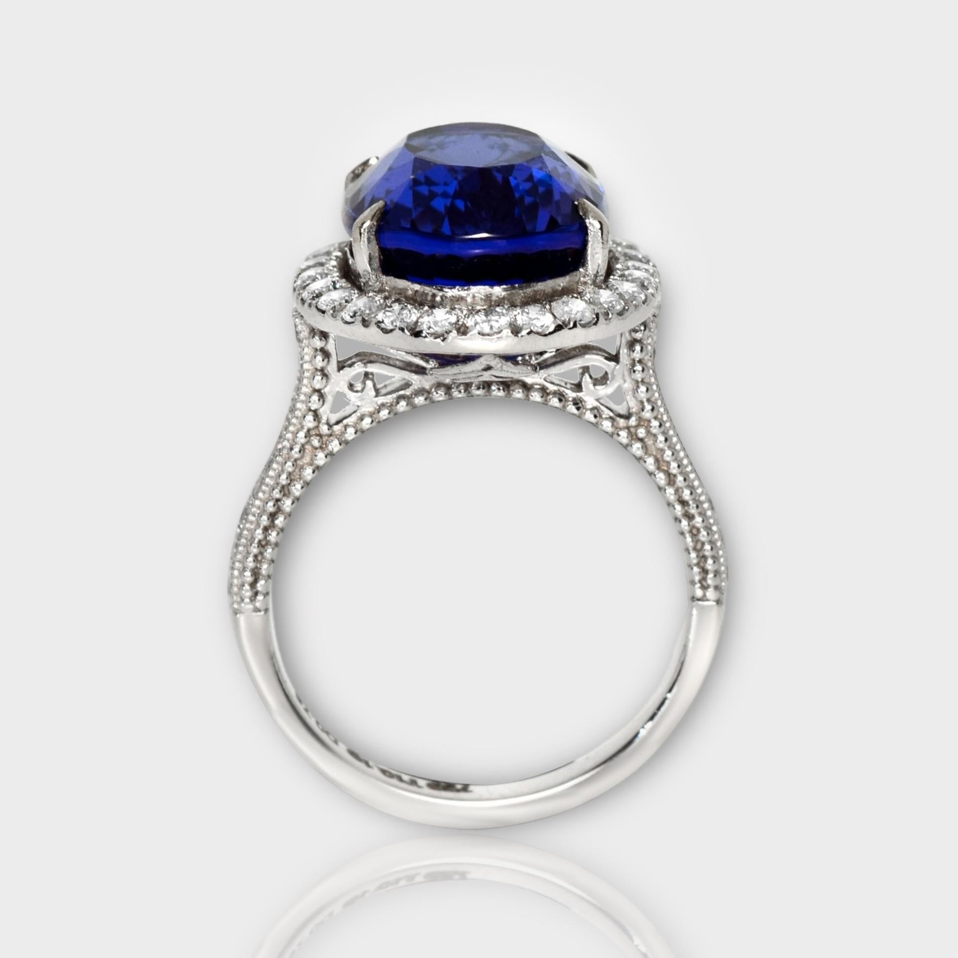 Women's or Men's IGI 10.19 Ct 18K White Vivid Tanzanite&Diamonds Engagement Ring For Sale
