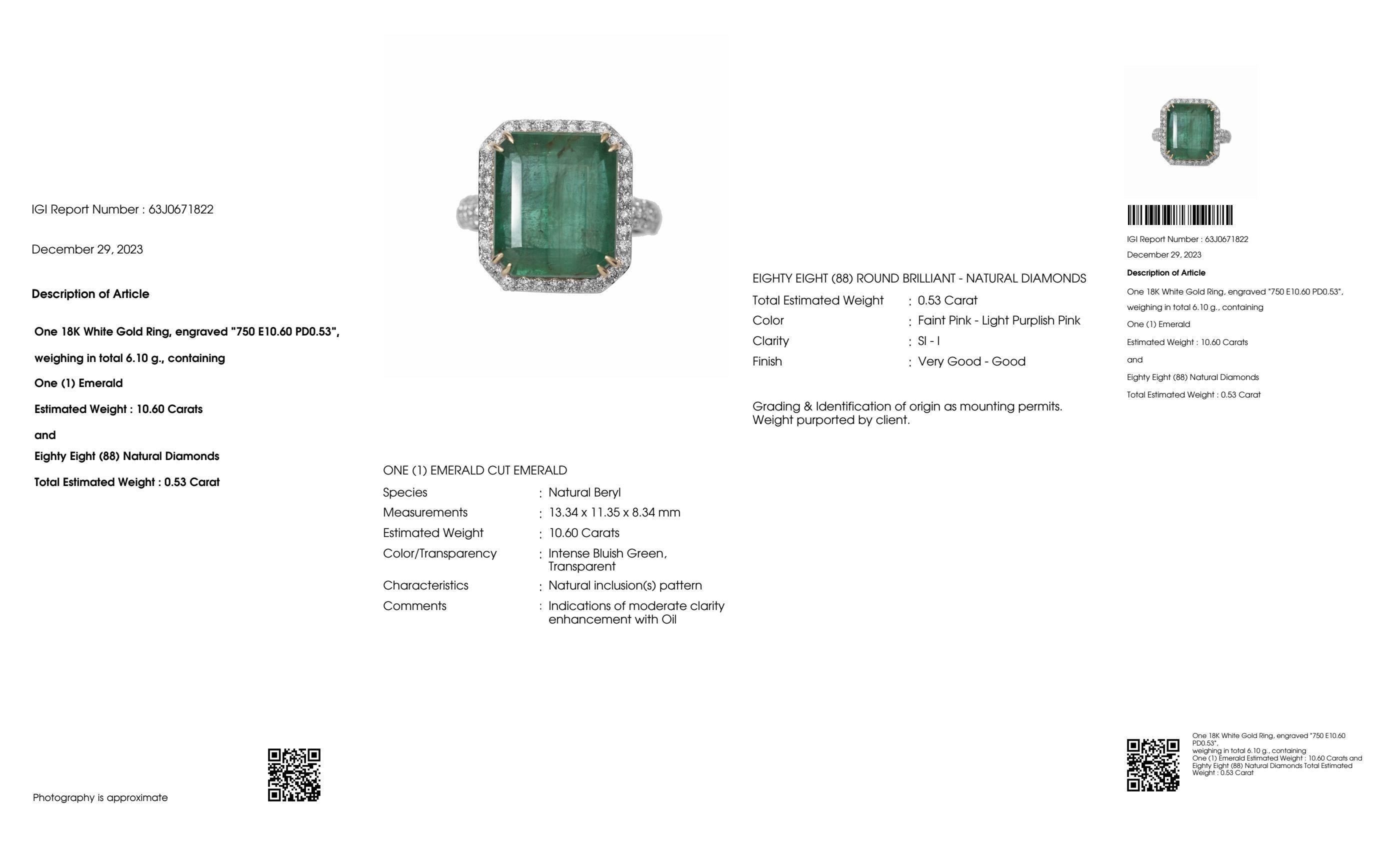 Contemporary IGI 18k 10.60 Ct Natural Emerald&Pink Diamonds Antique Engagement Ring