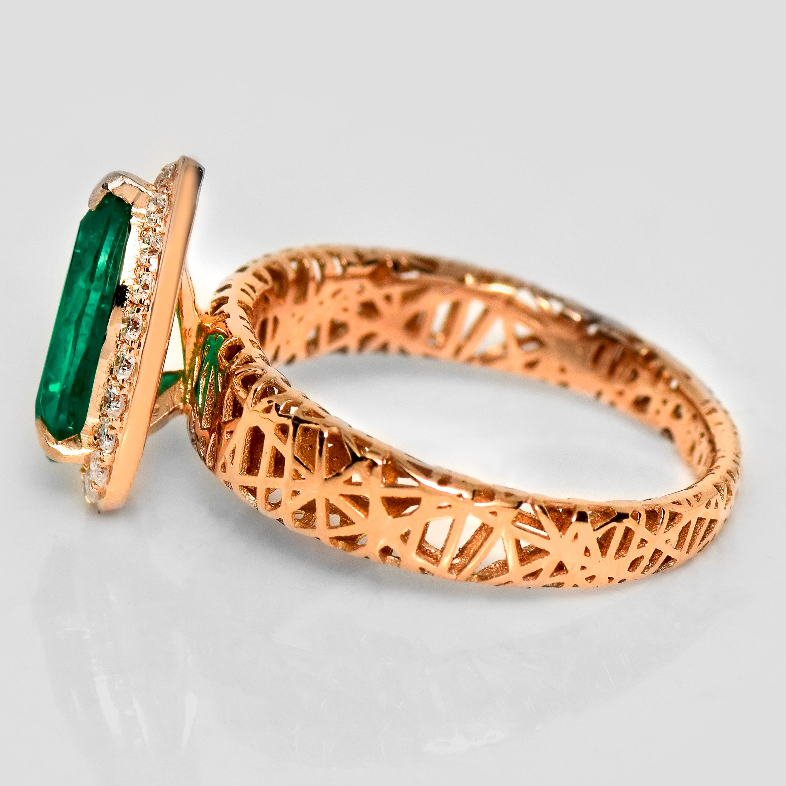 Taglio a goccia Anello di fidanzamento Art Deco IGI 18K 1.31 Ct Zambia Smeraldo e Diamanti in vendita