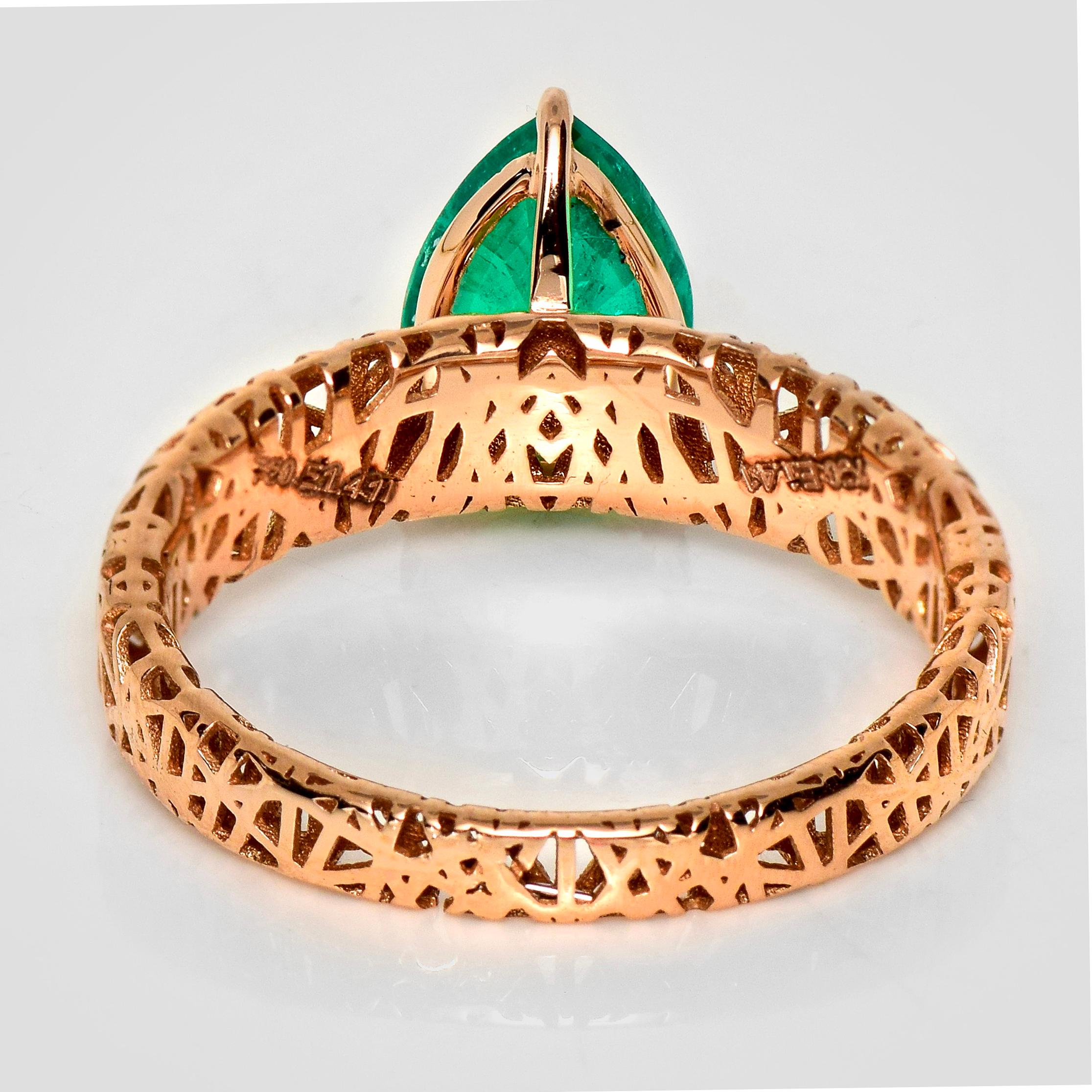 IGI 18K 1.41 Ct Zambia Emerald Art Deco Engagement Ring For Sale 2