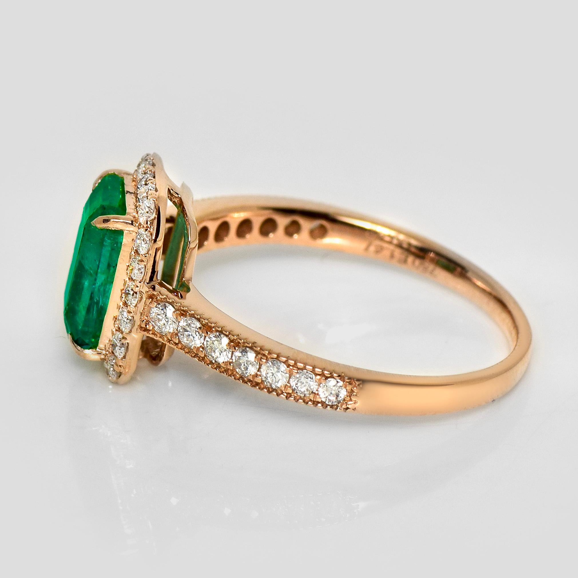 Taille émeraude IGI 18K 1.47 Ct Zambia Emerald&Diamonds Art Deco Engagement Ring en vente