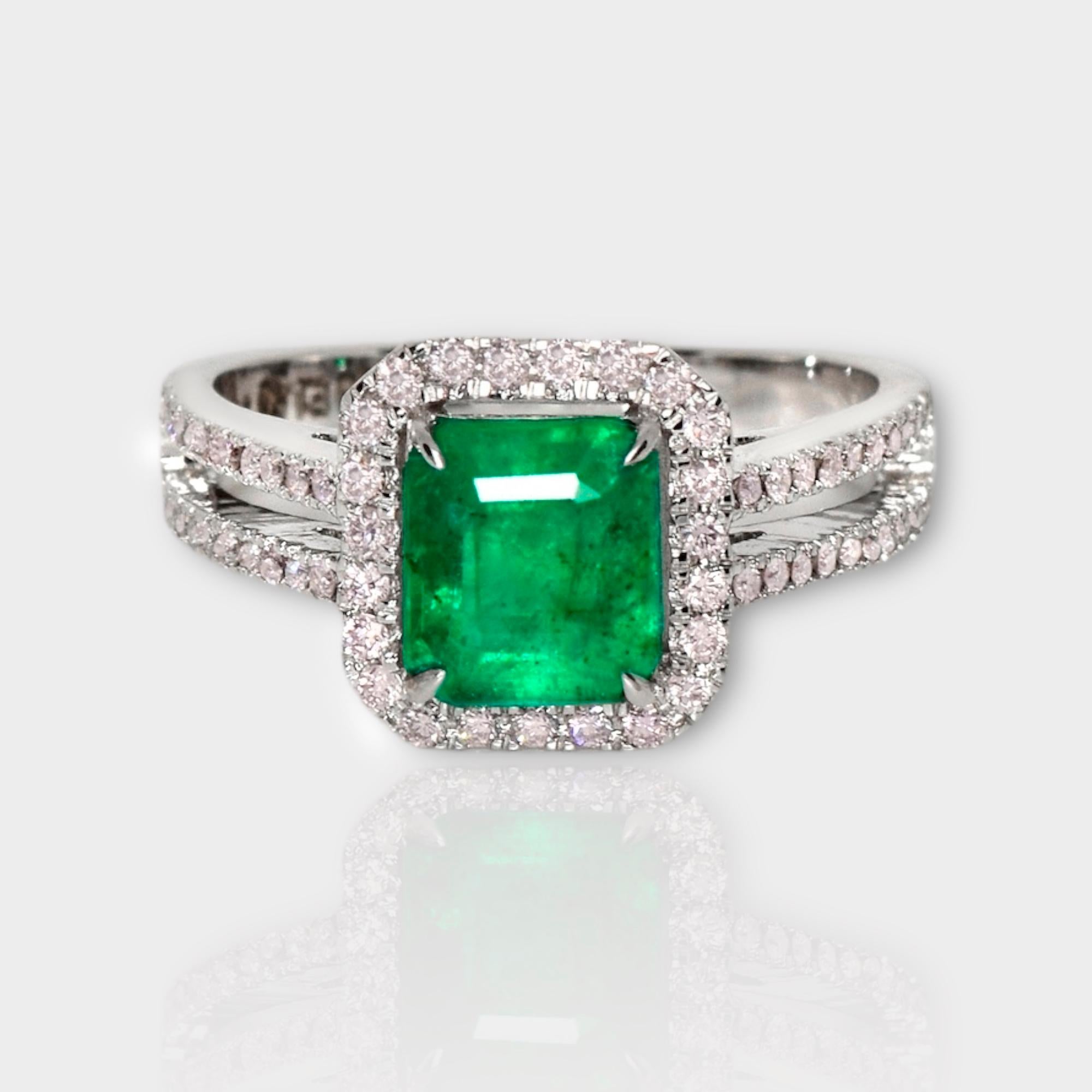 *IGI 18K 1.50 ct Natural Green Emerald&Pink Diamond Art Deco Engagement Ring*
IGI-certified natural Zambia green emerald weighing 1.50 ct set on the 18K white gold arc deco design band with natural pink diamonds weighing 0.40 ct. 

The good-quality