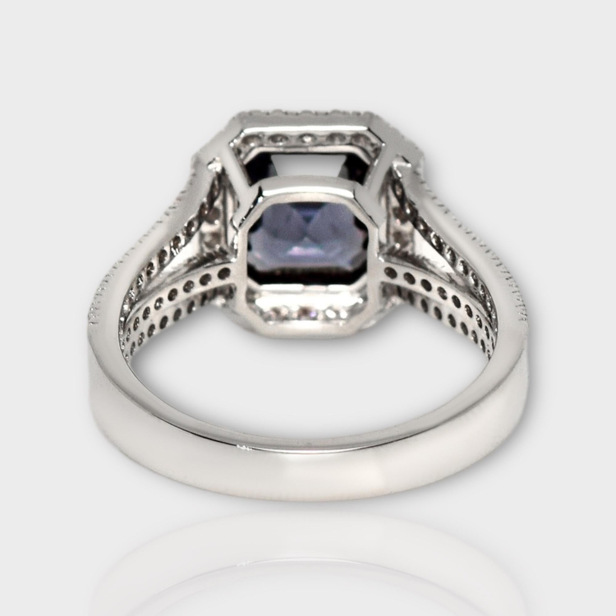 Anello di fidanzamento antico IGI 18K 1,62 ct Titan Spinel&Pink Diamonds in vendita 2