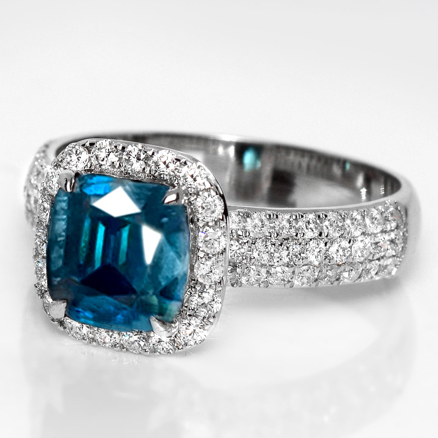 IGI 18K 1,95 ct  Anillo de Compromiso Antiguo con Indicolita Azul Natural y Diamantes Art Decó en venta