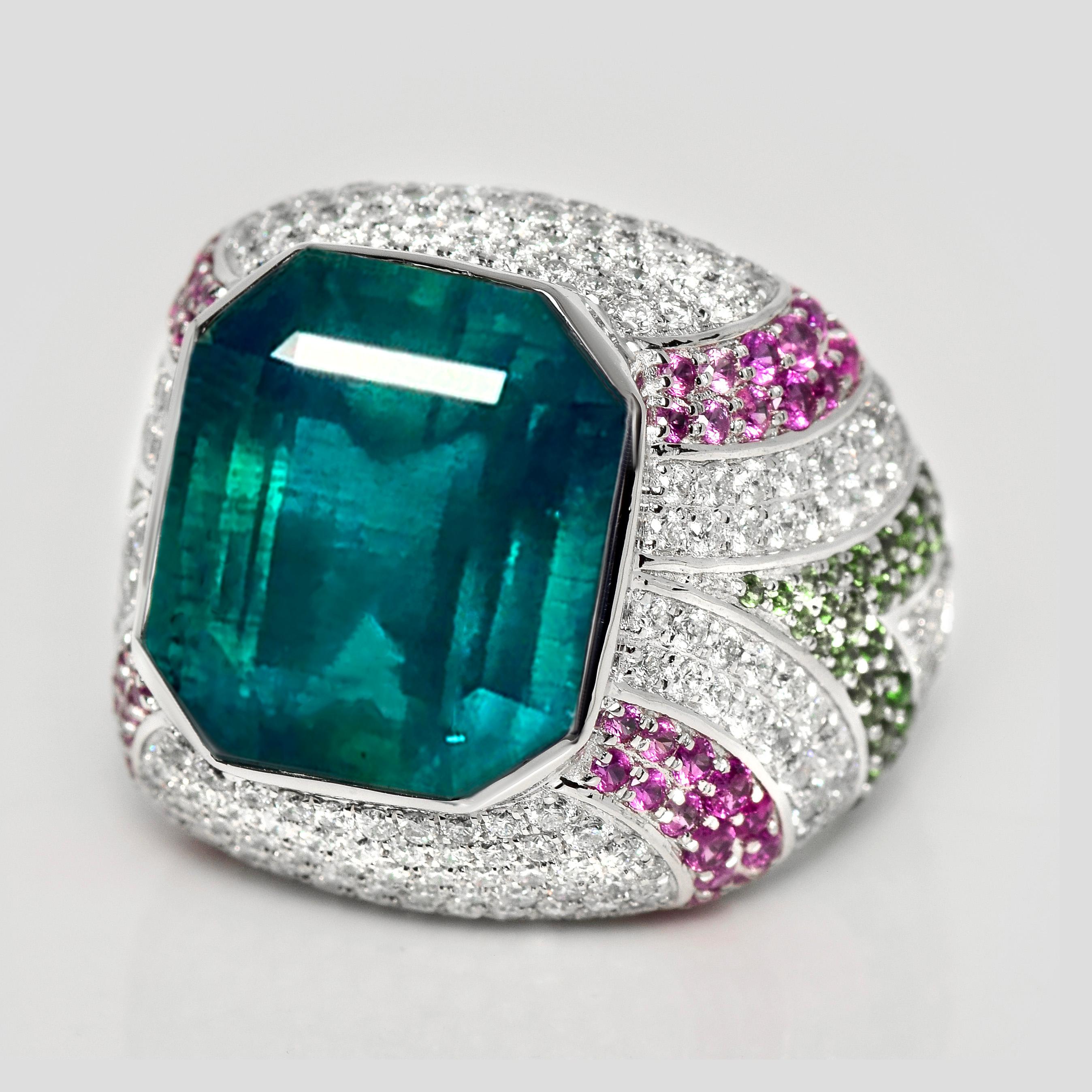 IGI 18K 20.45 Ct Esmeralda Paraiba Natural&Diamantes Anillo de Compromiso Antiguo Contemporáneo en venta
