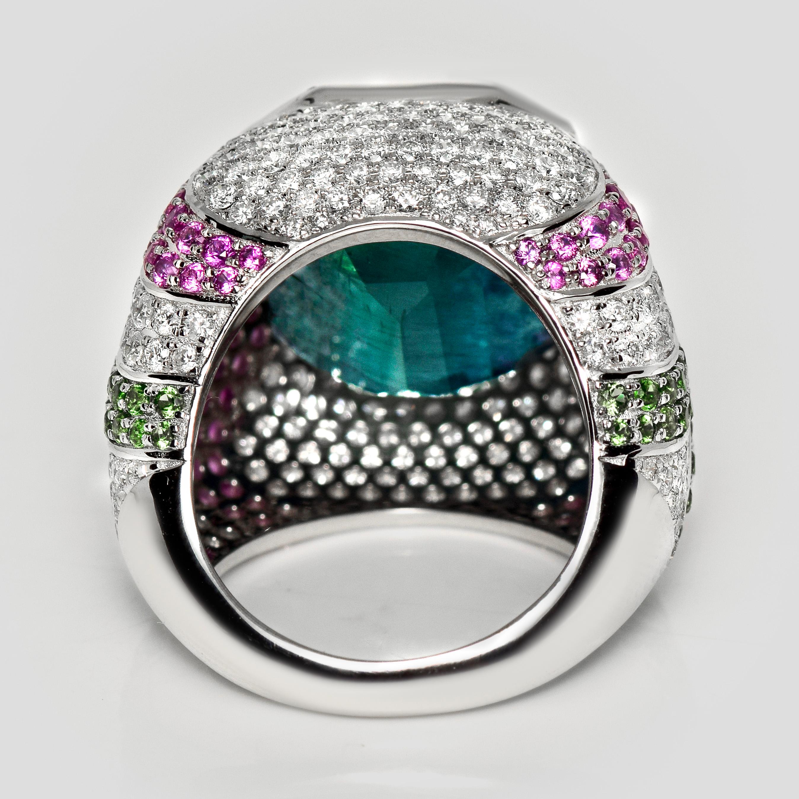 IGI 18K 20.45 Ct Esmeralda Paraiba Natural&Diamantes Anillo de Compromiso Antiguo en venta 1