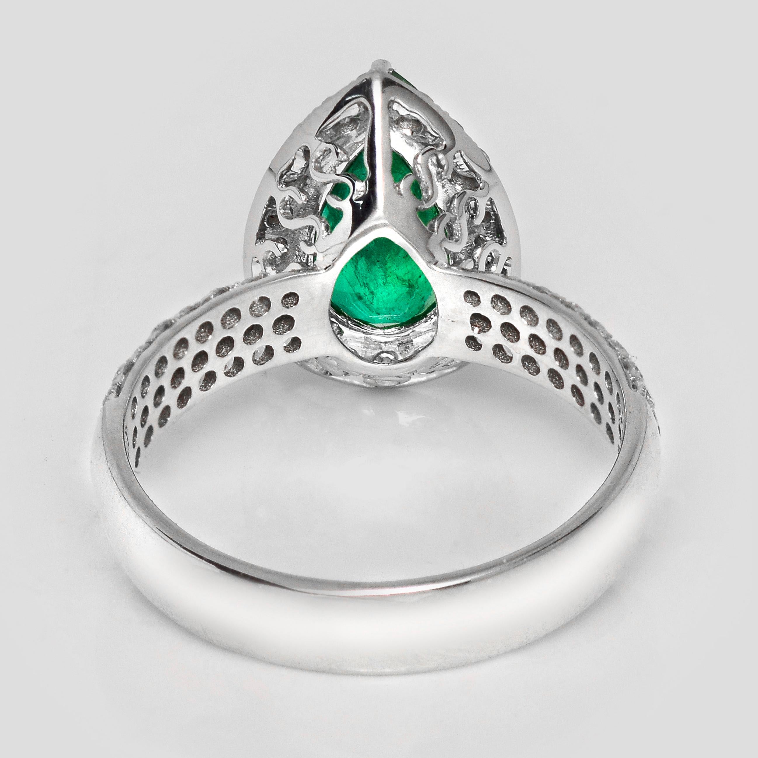 Bague de fiançailles IGI 18K 2.13 Ct Zambia Emerald&Diamonds Antique en vente 1
