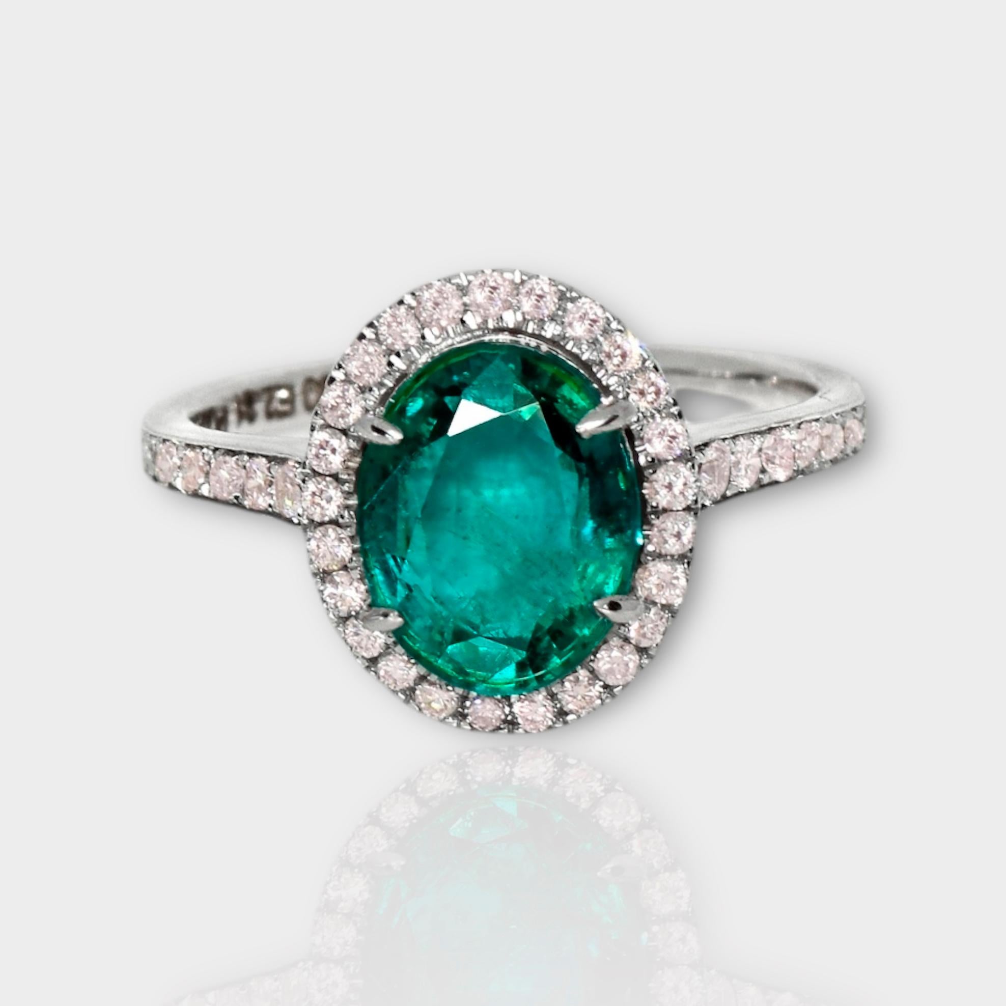 **IGI 18K White Gold 2.31 ct Emerald&Pink Diamonds Antique Art Deco Style Engagement Ring** 

An IGI-certified natural Zambia green emerald weighing 2.31 ct is set on an 18K white gold arc deco design band with natural pink diamonds weighing 0.42