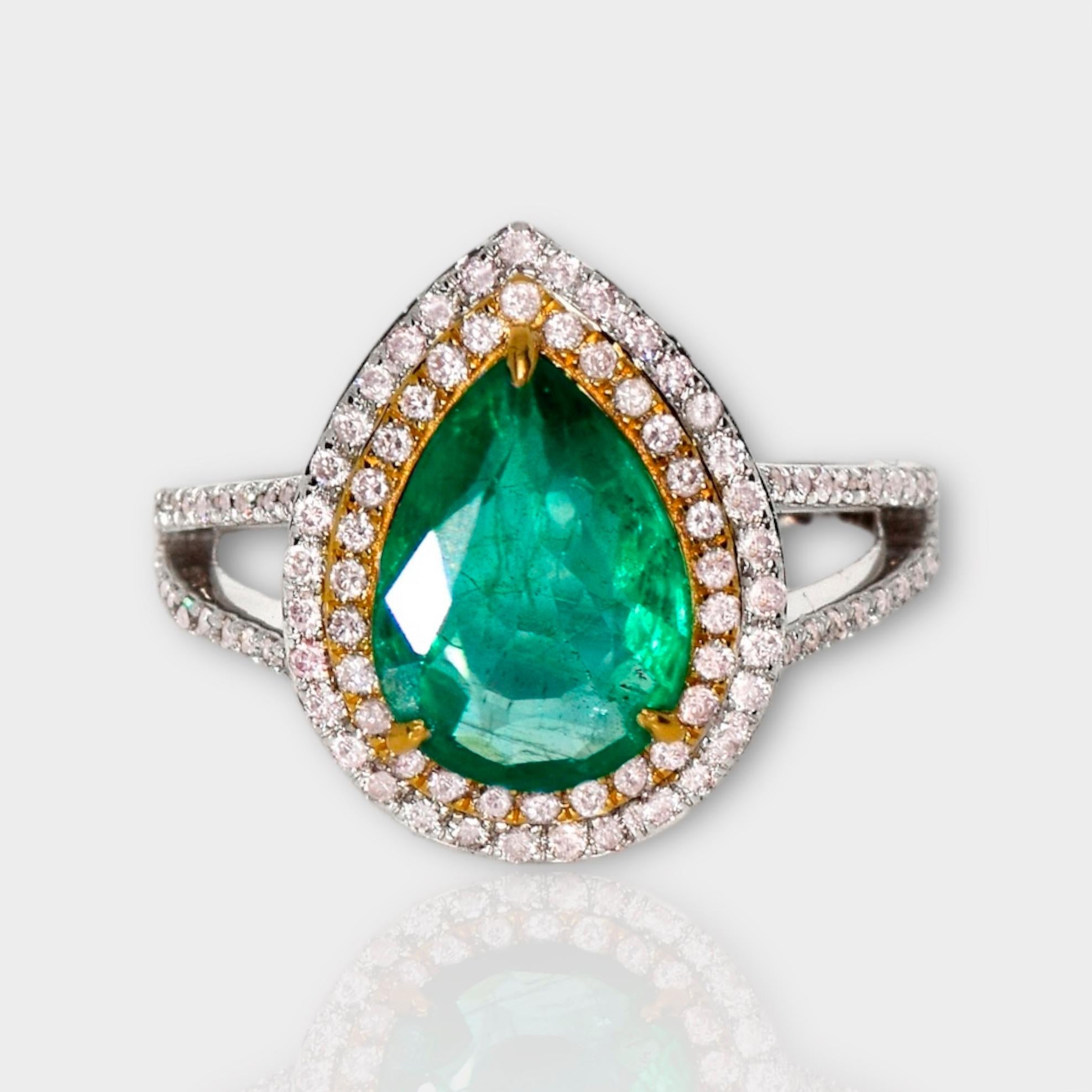 **IGI 18K Dual-color Gold 2.42 ct Emerald&Pink Diamonds Antique Art Deco Style Engagement Ring** 

An IGI-certified natural Zambia green emerald weighing 2.42 ct is set on an 18K dual-color gold arc deco design band with natural pink diamonds