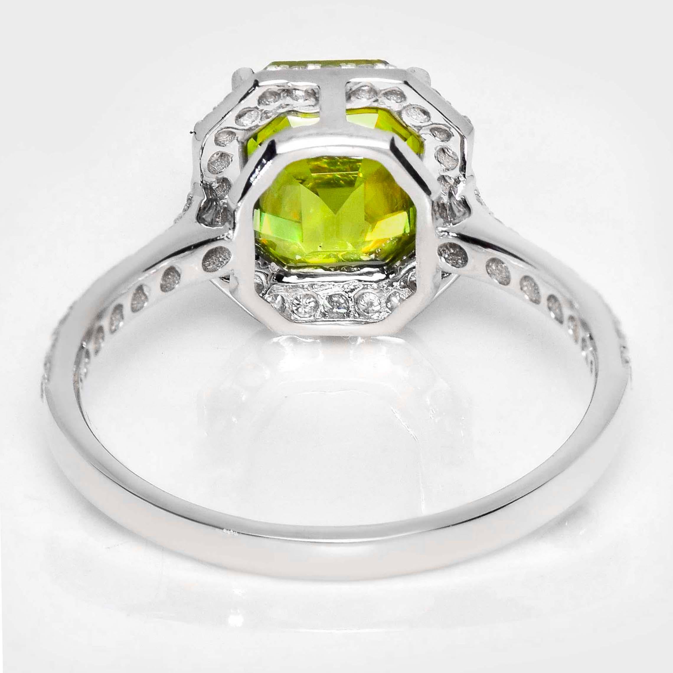 IGI 18K 2,56 ct  Anillo de compromiso antiguo con diamantes esfenos de color natural en venta 1
