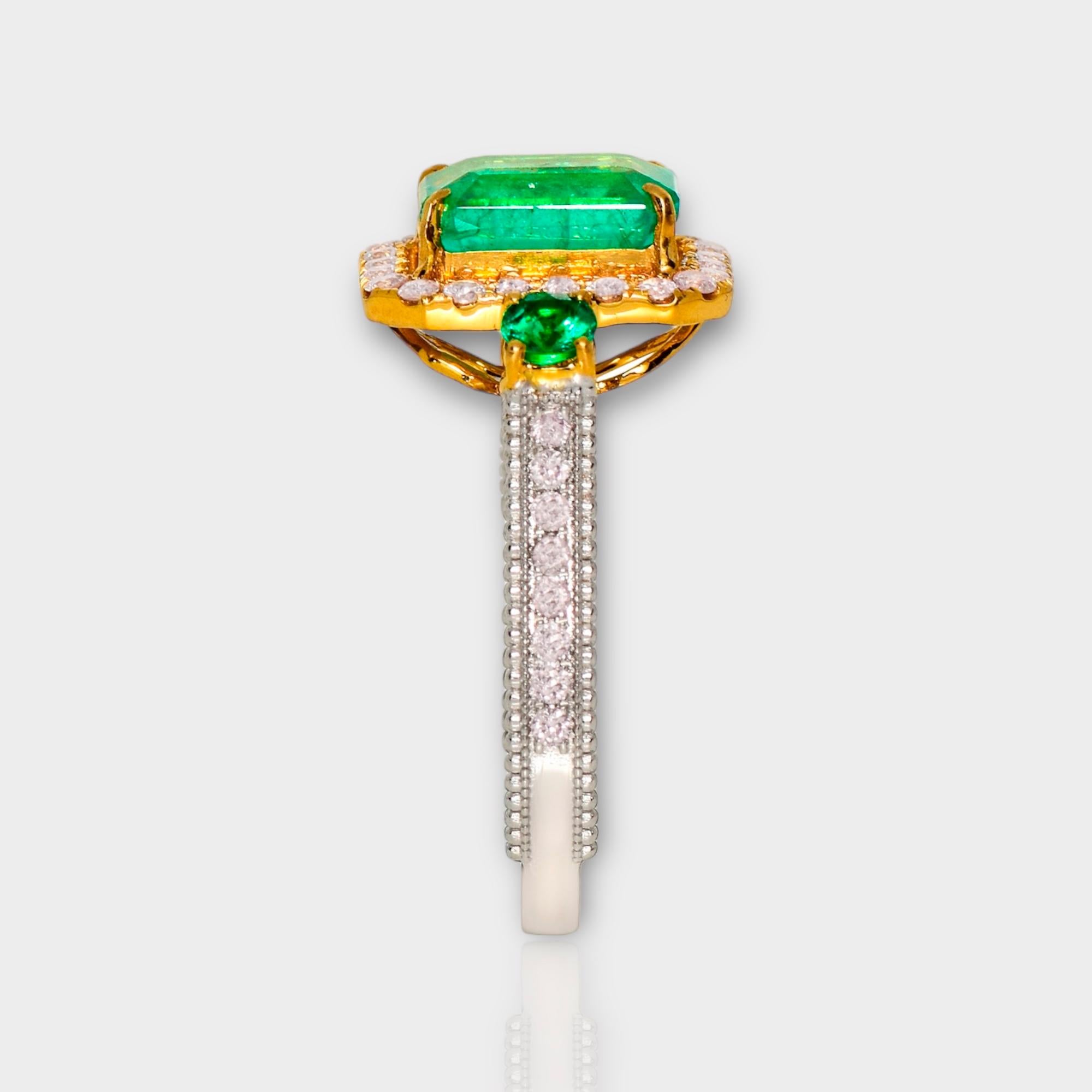 Women's IGI 18k 2.60 Ct Emerald&Pink Diamonds Antique Art Deco Style Engagement Ring For Sale