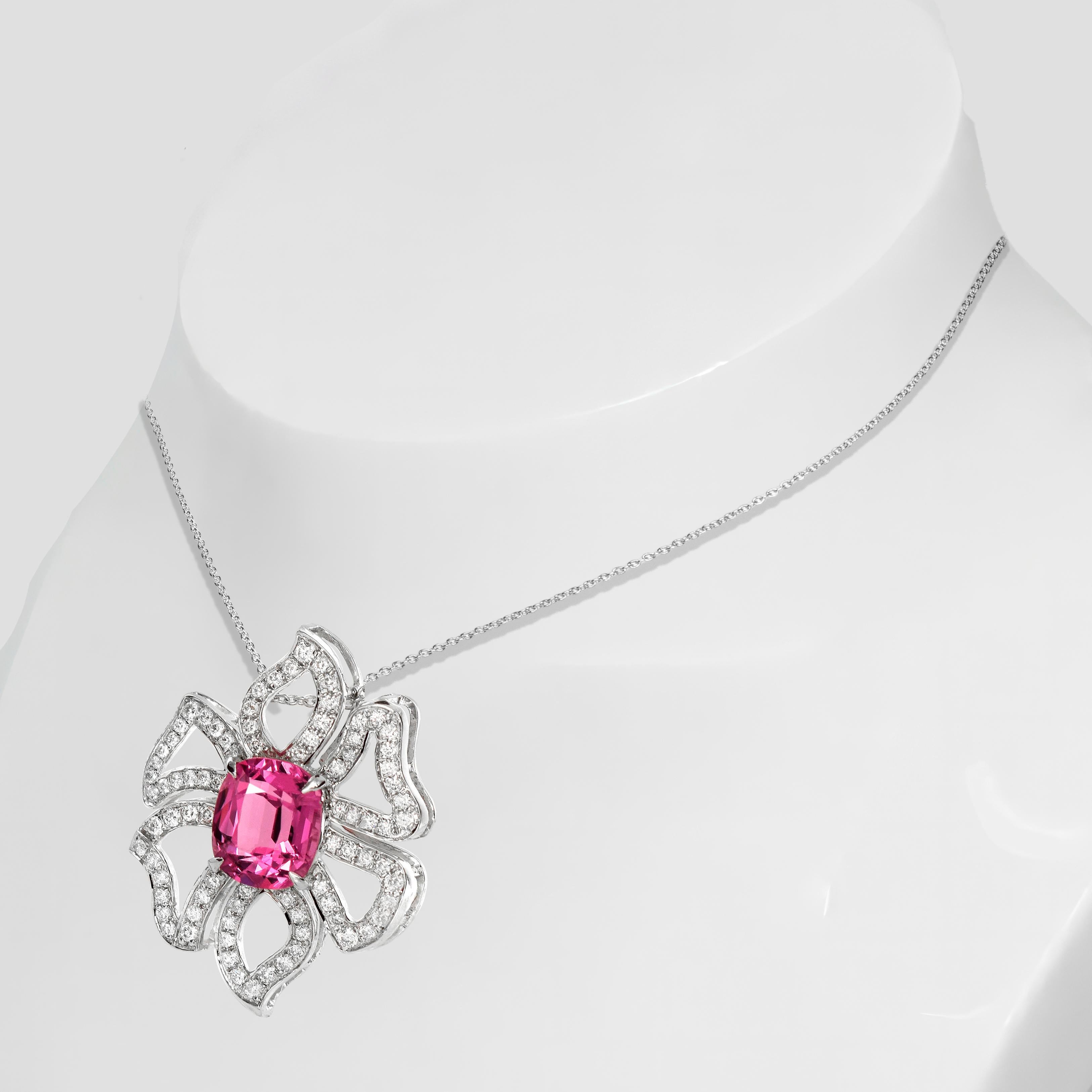 Contemporary IGI 18K 2.78 Ct White Gold Top Padparadscha Pink Spinel&Diamonds Necklace For Sale