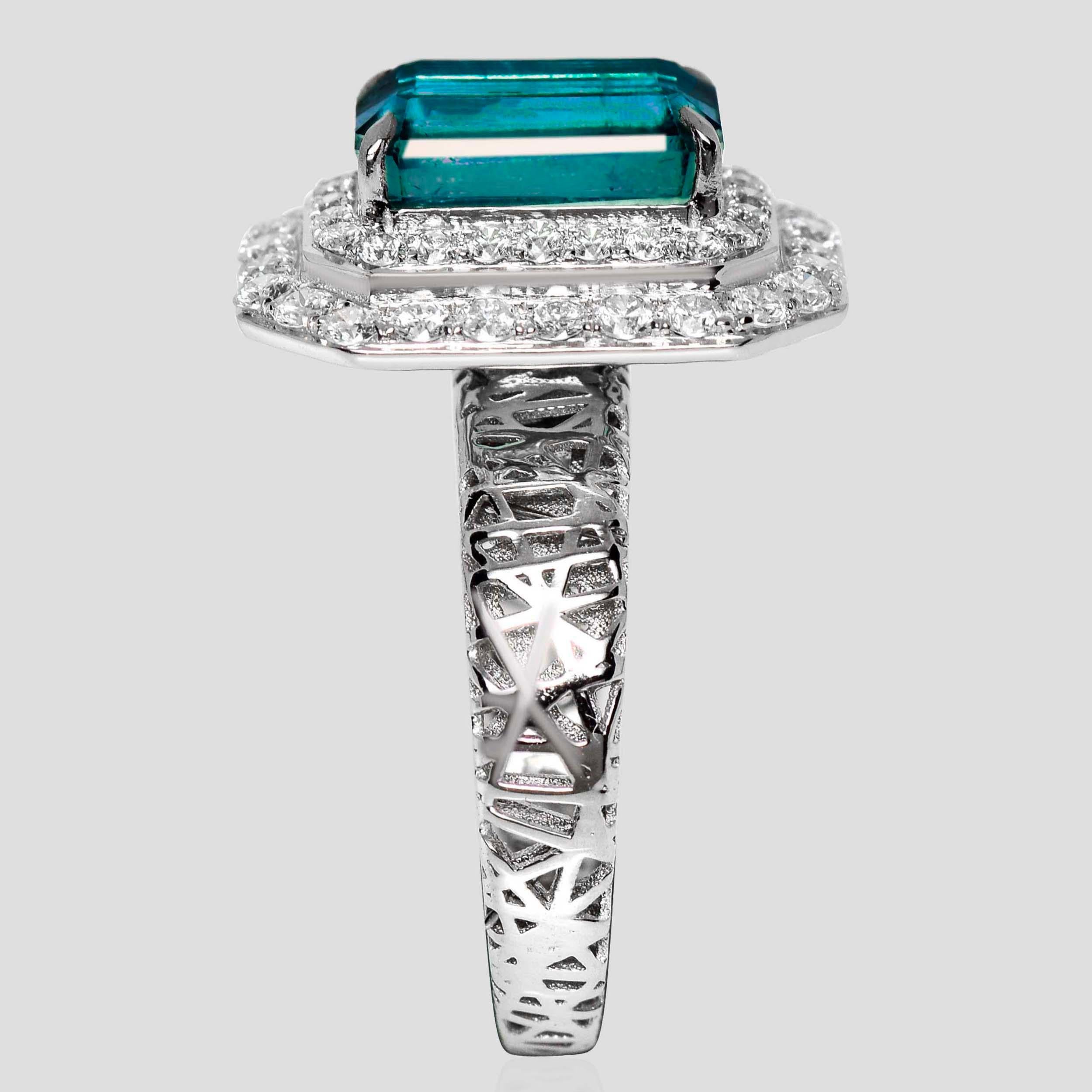 da uomo o donna Anello di fidanzamento antico IGI 18K 2.99 Ct Natural Paraiba Emerald&Diamonds in vendita