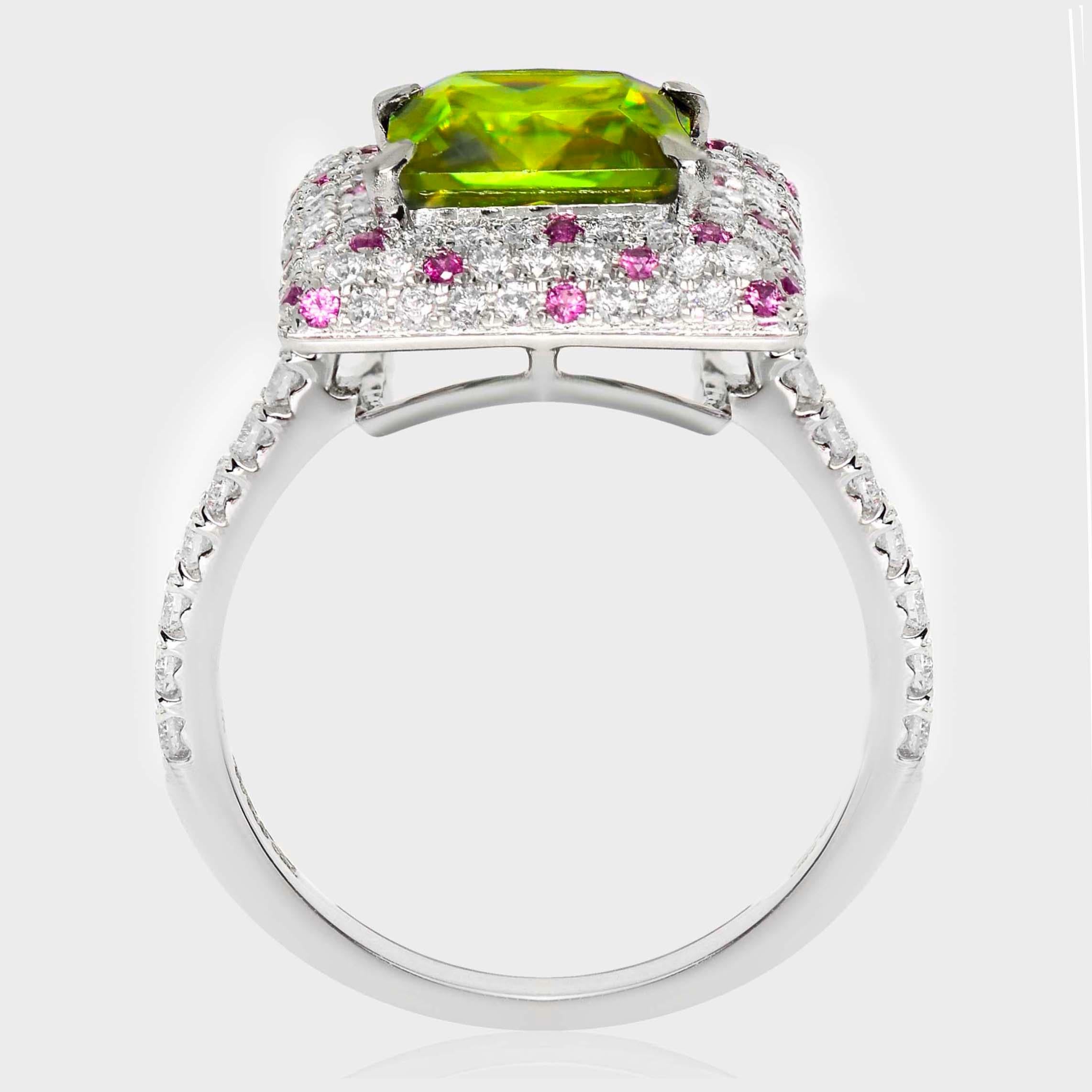 IGI 18K 3,04 ct  Anillo de compromiso antiguo con diamantes esfenos de color natural Corte Asscher en venta