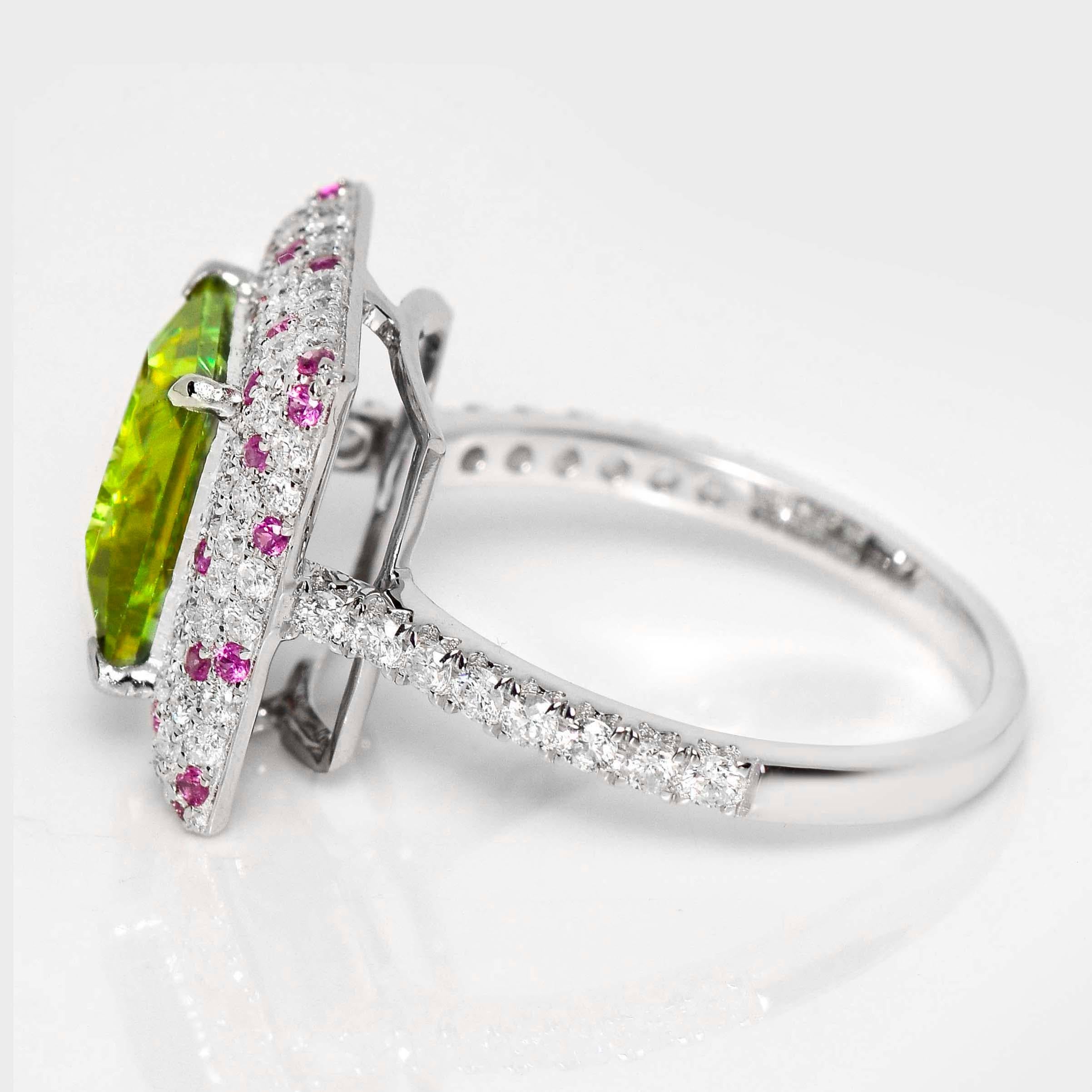 De las mujeres IGI 18K 3,04 ct  Anillo de compromiso antiguo con diamantes esfenos de color natural en venta