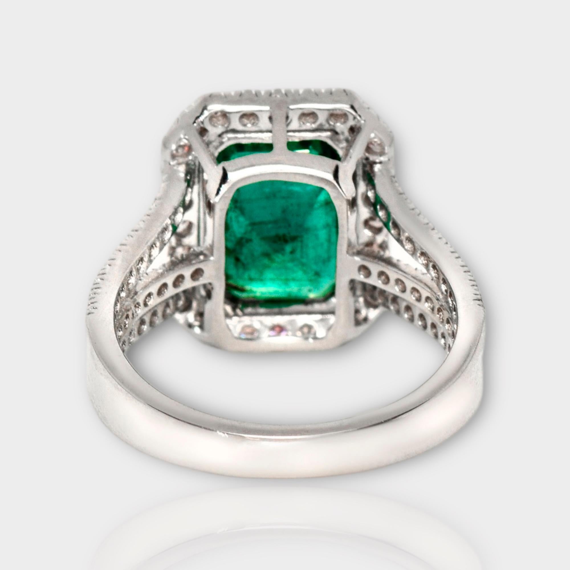 IGI 18k 3.35 Ct Emerald&Pink Diamonds Antique Art Deco Style Engagement Ring For Sale 1