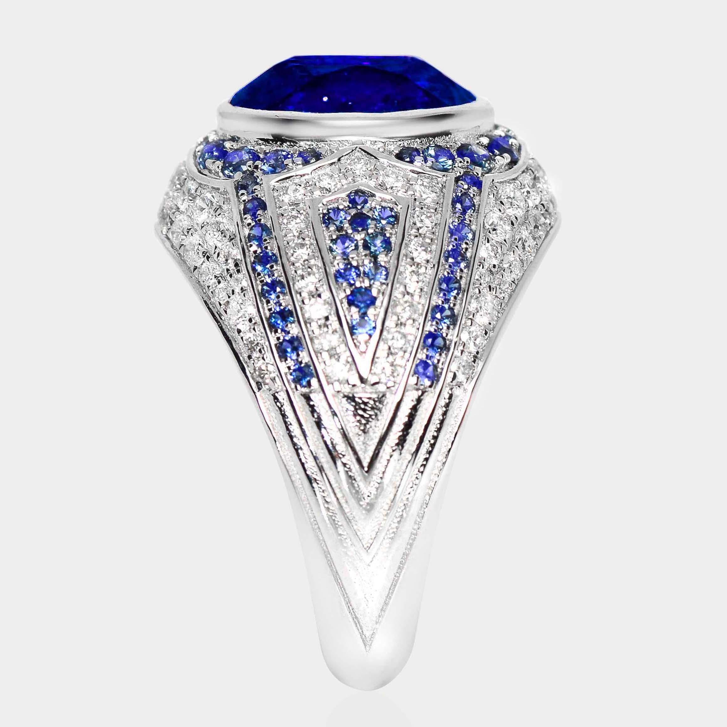 IGI Anillo de compromiso de zafiro azul real y diamantes de 18 quilates y 4,23 quilates naturales de Sri Lanka en Nuevo estado para la venta en Kaohsiung City, TW
