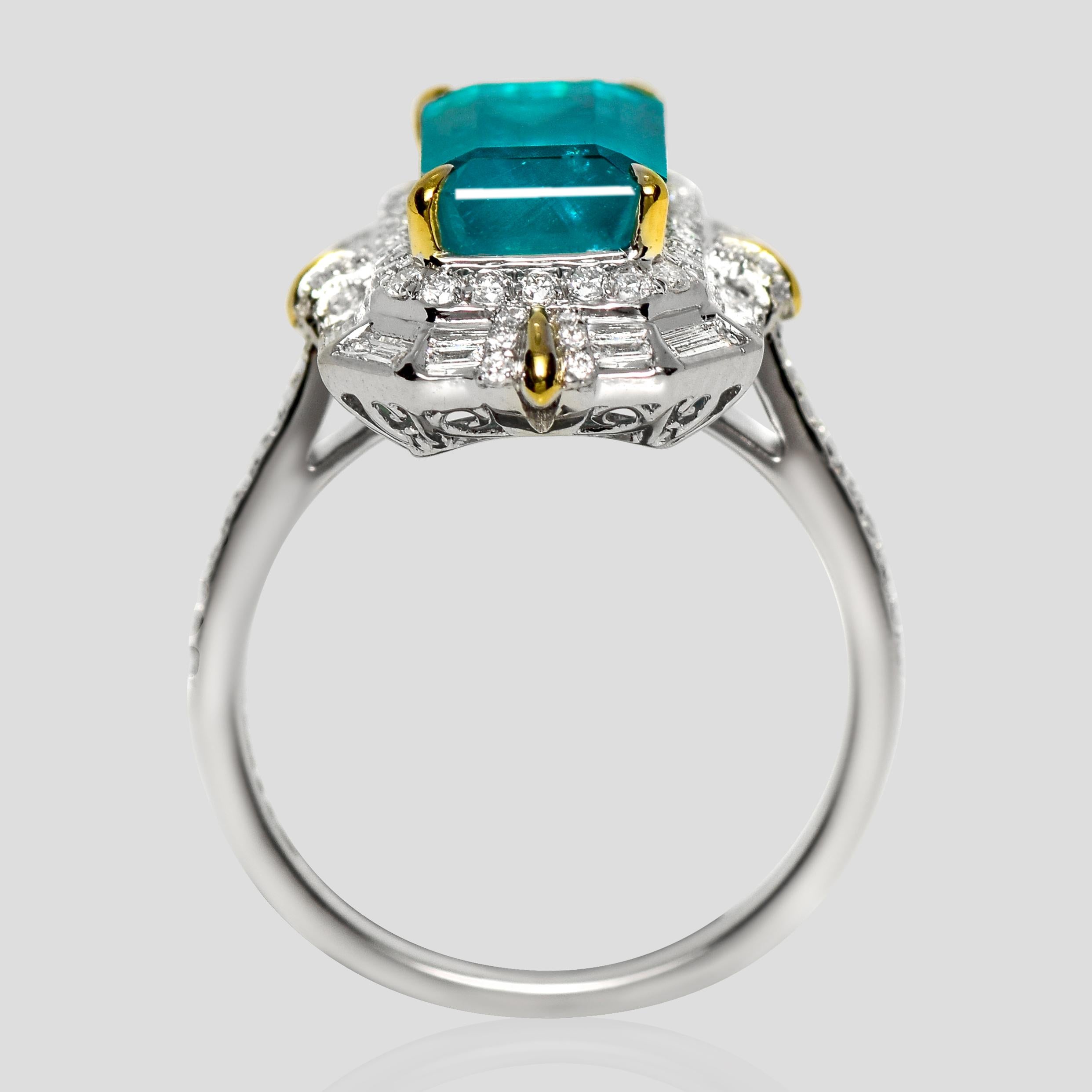 IGI 18K 4.49 Ct Natural Paraiba Emerald&Diamonds Antique Engagement Ring In condizioni Nuovo in vendita a Kaohsiung City, TW