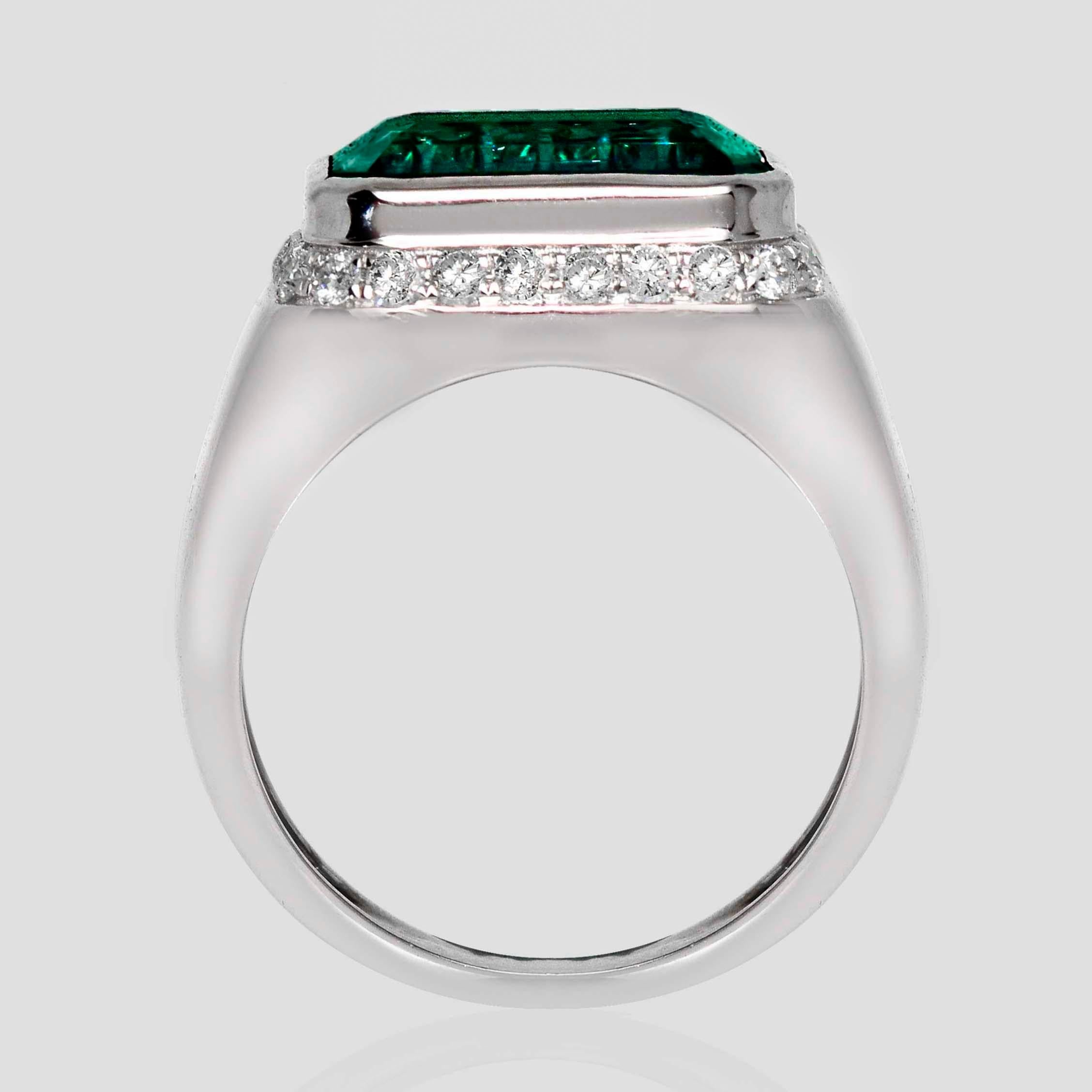 IGI 18K 6.30 Ct Natural Top Emerald&Diamonds Antique Engagement Ring For Sale 1
