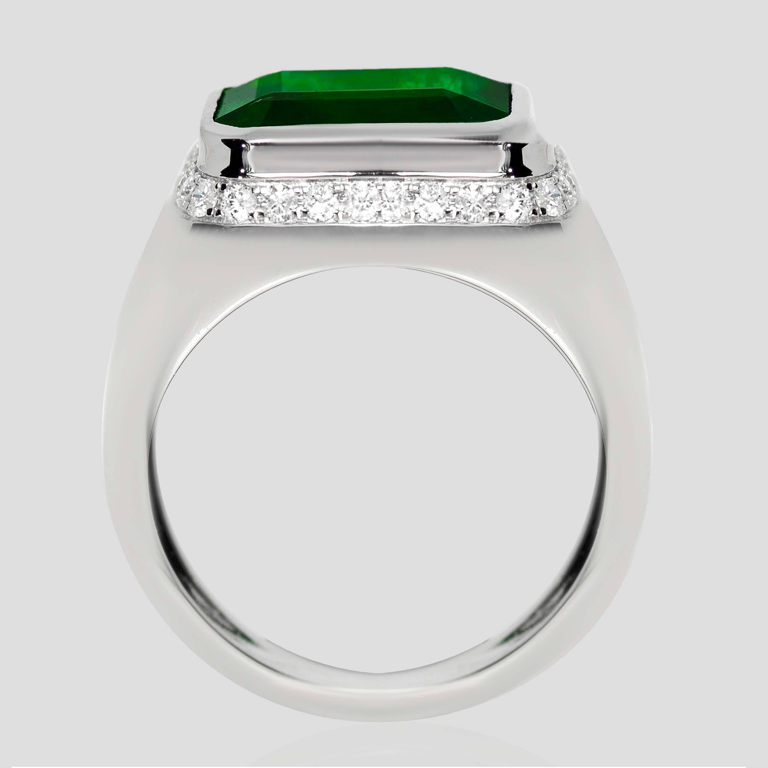 IGI 18K 7,00 Quilates Esmeralda Verde Viva Natural&Diamantes Anillo de Compromiso Antiguo en Nuevo estado para la venta en Kaohsiung City, TW