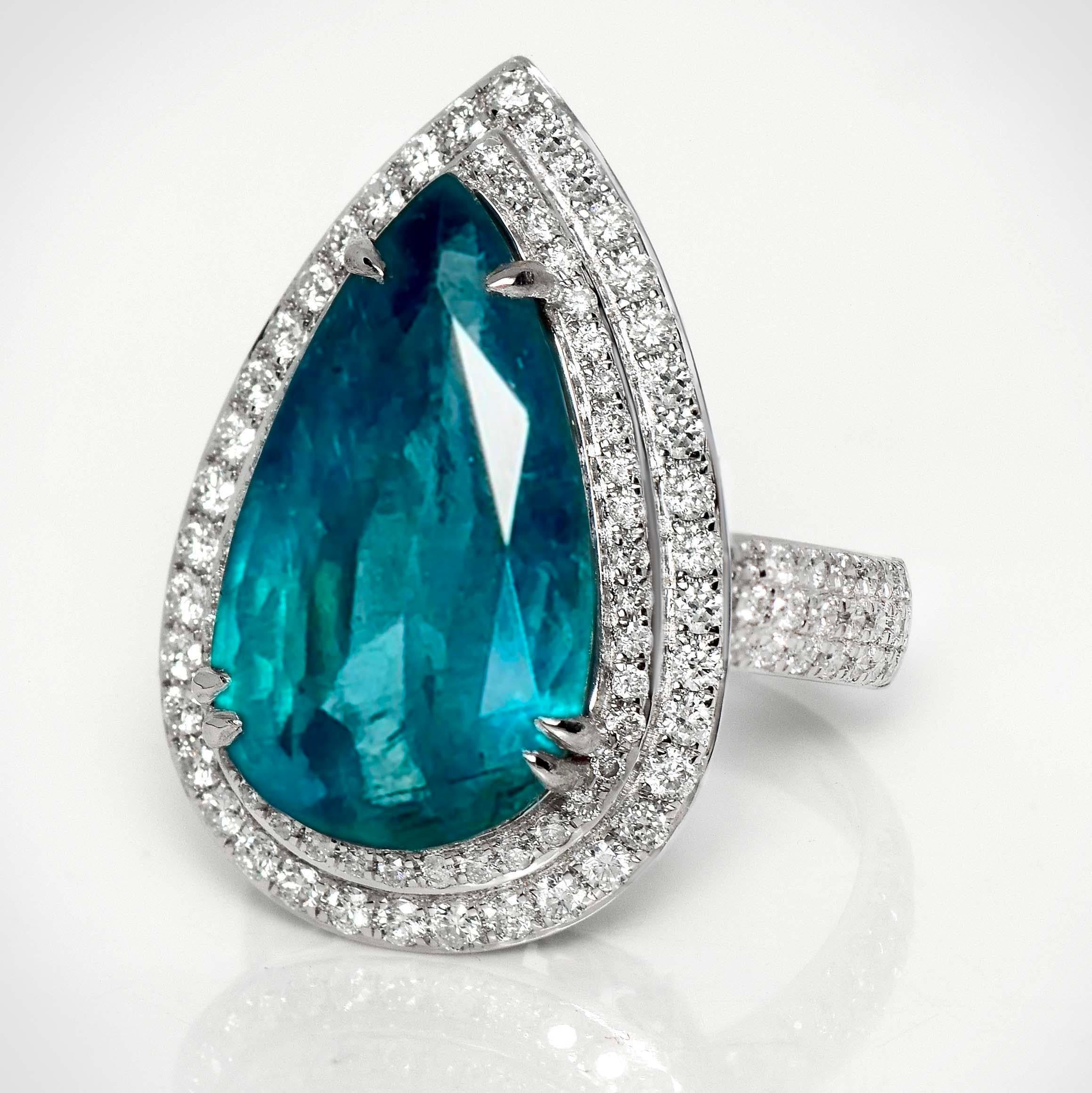 IGI 18K 7.89 Ct Esmeralda Paraiba Natural&Diamantes Anillo de Compromiso Antiguo Contemporáneo en venta