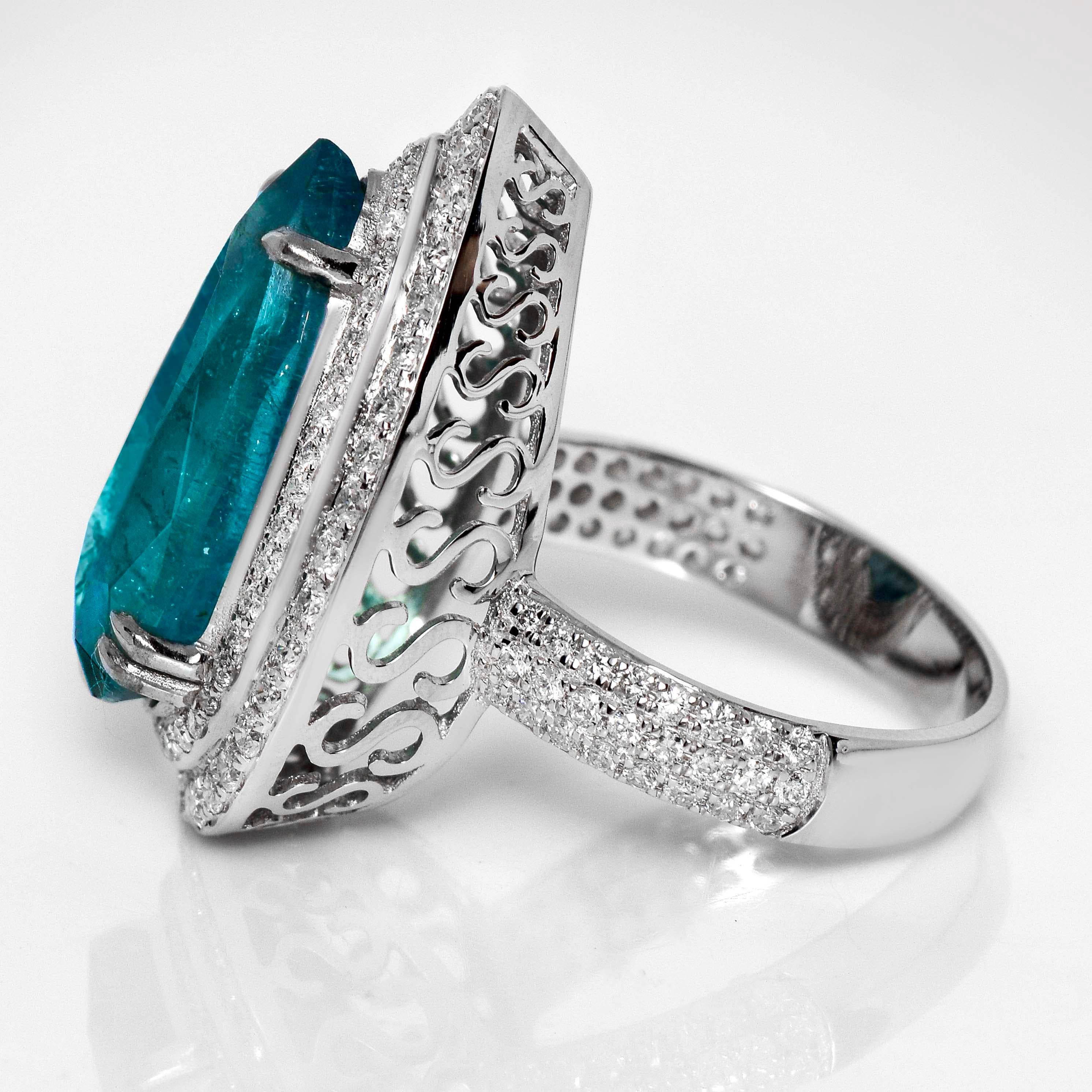 IGI 18K 7.89 Ct Esmeralda Paraiba Natural&Diamantes Anillo de Compromiso Antiguo Corte pera en venta