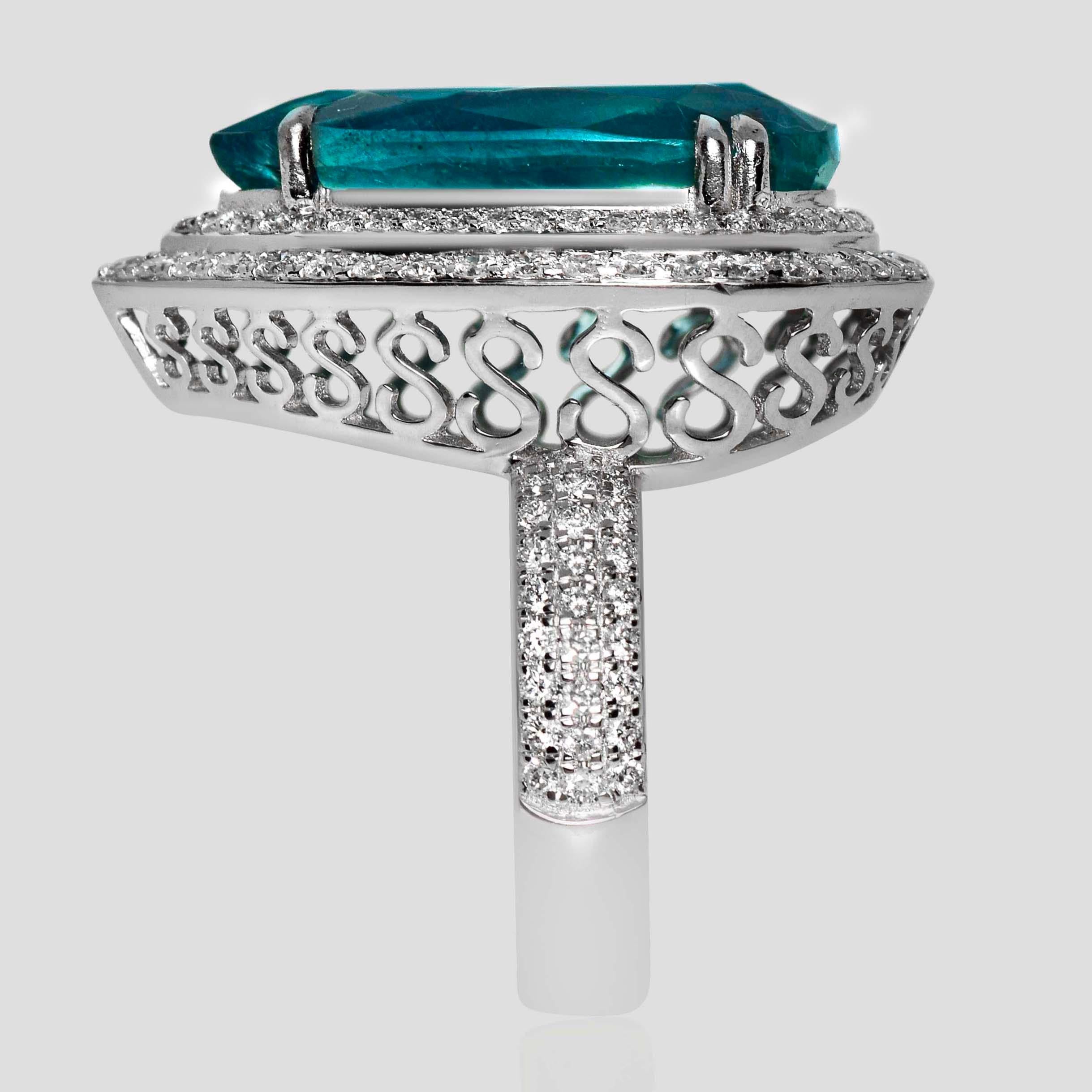 Femenino o masculino IGI 18K 7.89 Ct Esmeralda Paraiba Natural&Diamantes Anillo de Compromiso Antiguo en venta