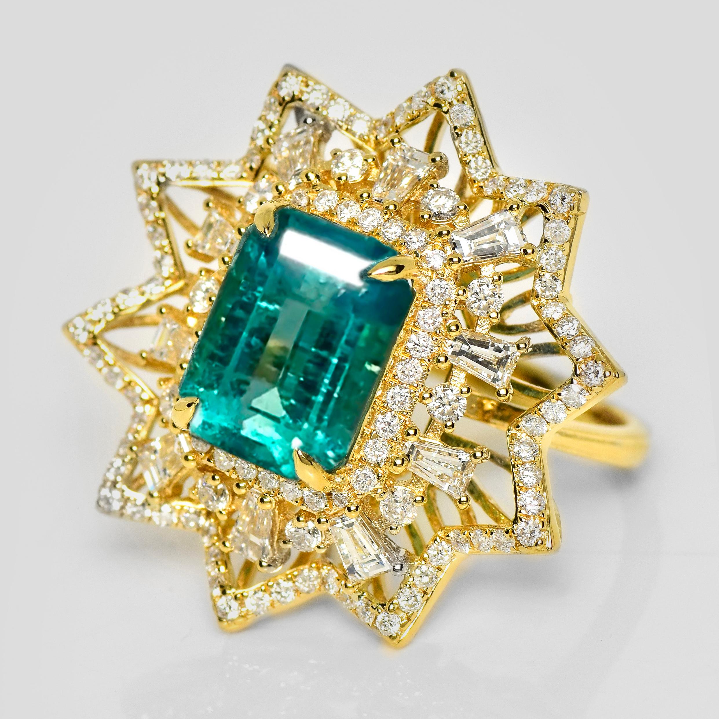 Contemporain Bague de fiançailles IGI 18K 8.34 Ct Natural Paraiba Emerald&Diamonds Antique en vente