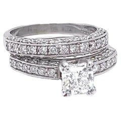Bague IGI en or blanc 18 carats avec anneau de mariage et diamant naturel de 2,21 carats à taille rayonnante
