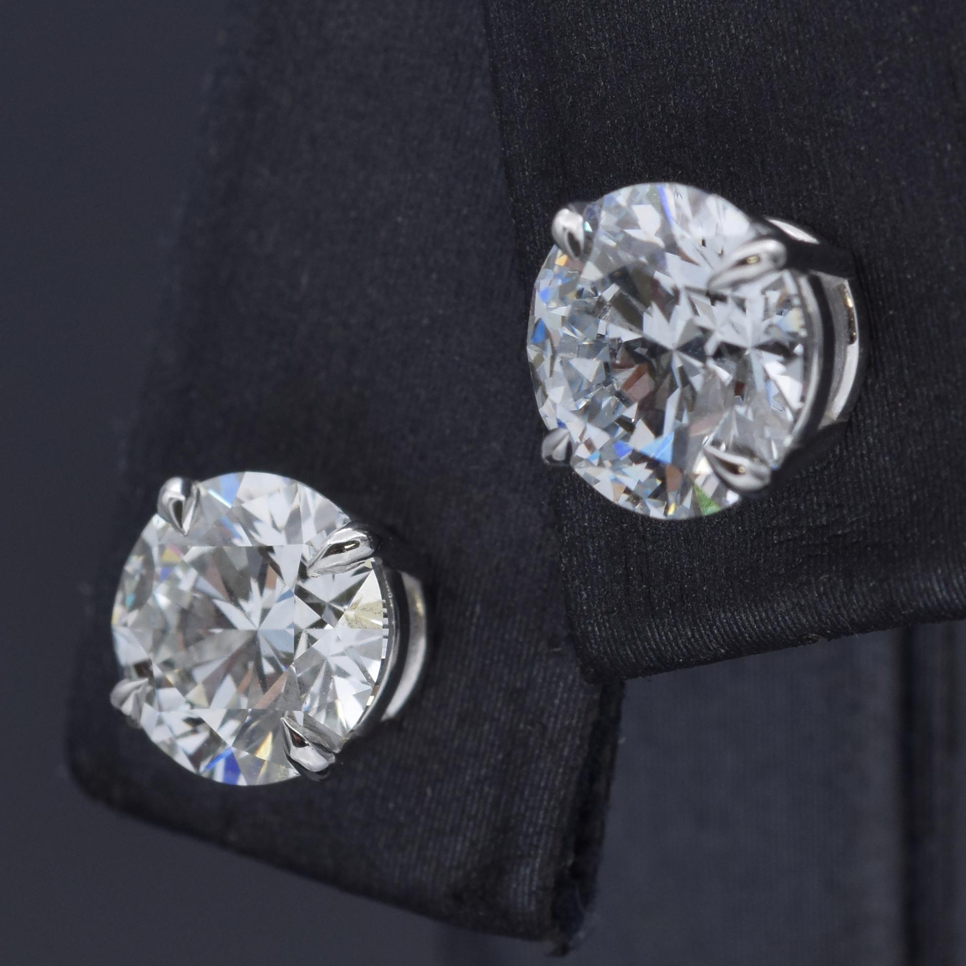 IGI 2,26TCW runder Brillant Labor erstellt Diamant Gold Ohrstecker F VS1 1