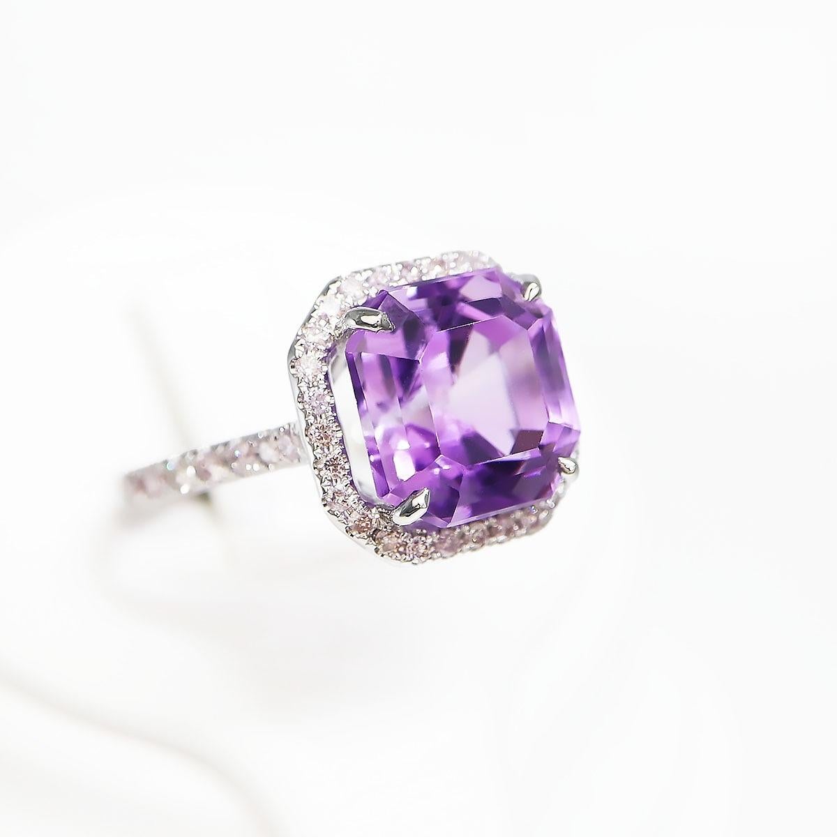 IGI 5.00 ct 14K White Amethyst&0.34 Ct Pink Diamond Engagement Ring In New Condition For Sale In Kaohsiung City, TW