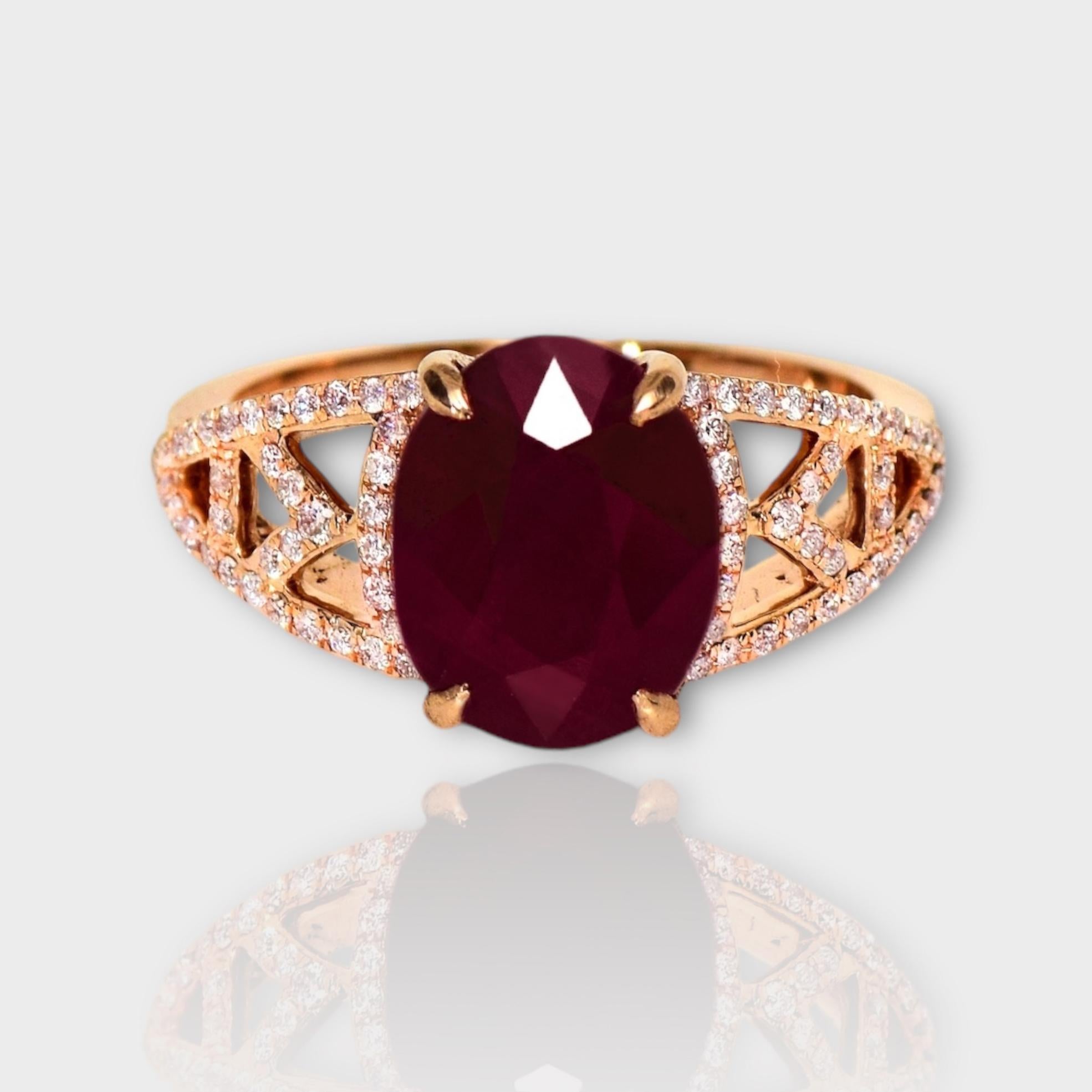 *IGI 5,10 ct 14K Rose Gold Natural Unheated Red Ruby&Pink Diamond Engagement Ring*

IGI-zertifizierter, unbehandelter, tiefroter Rubin mit einem Gewicht von 5,10 ct, gefasst auf einem Band im luxuriösen Pave-Design aus 14 Karat Roségold mit