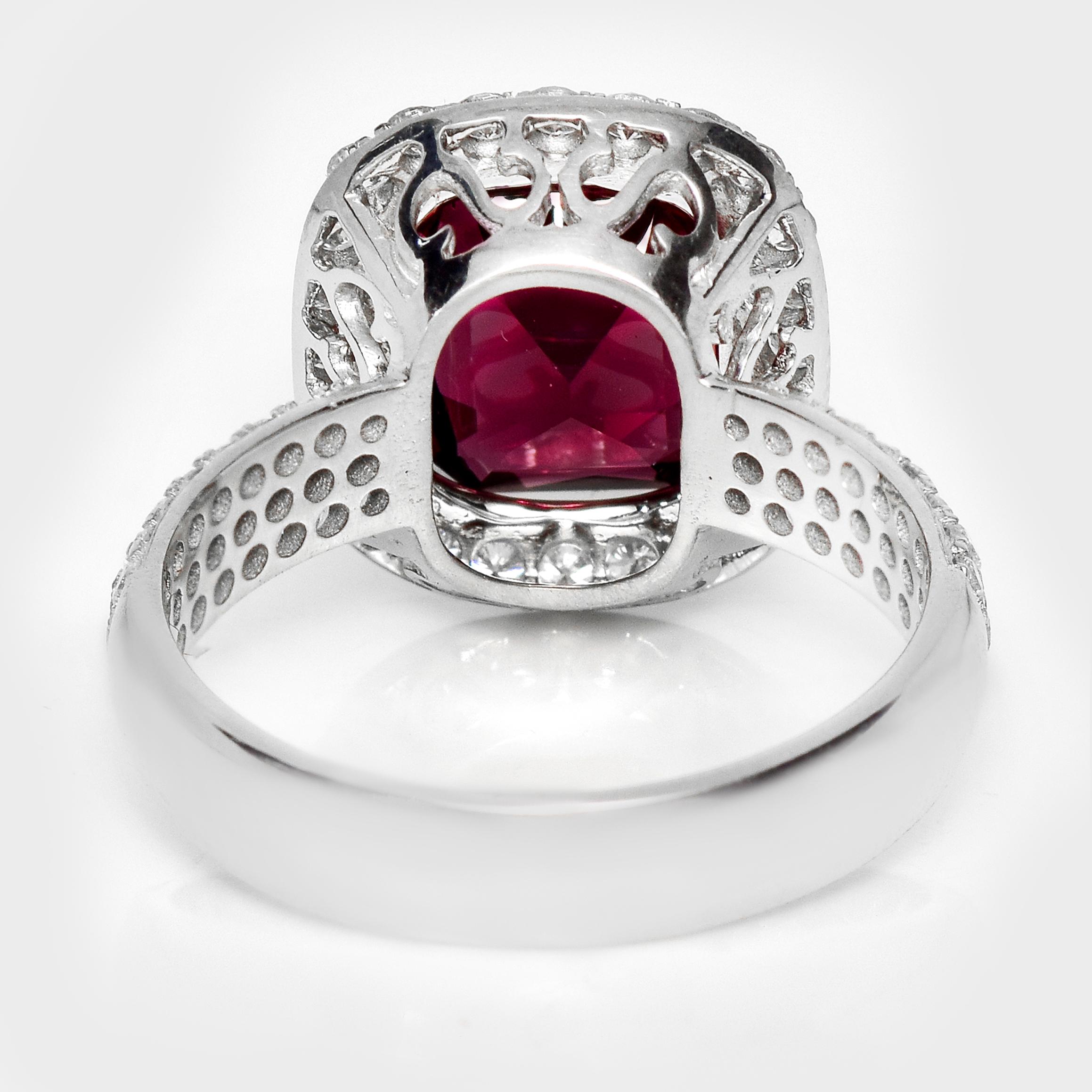 IGI 5,19 ct Anillo de compromiso Art Decó de oro blanco de 14 quilates con granate rojo vivo 1