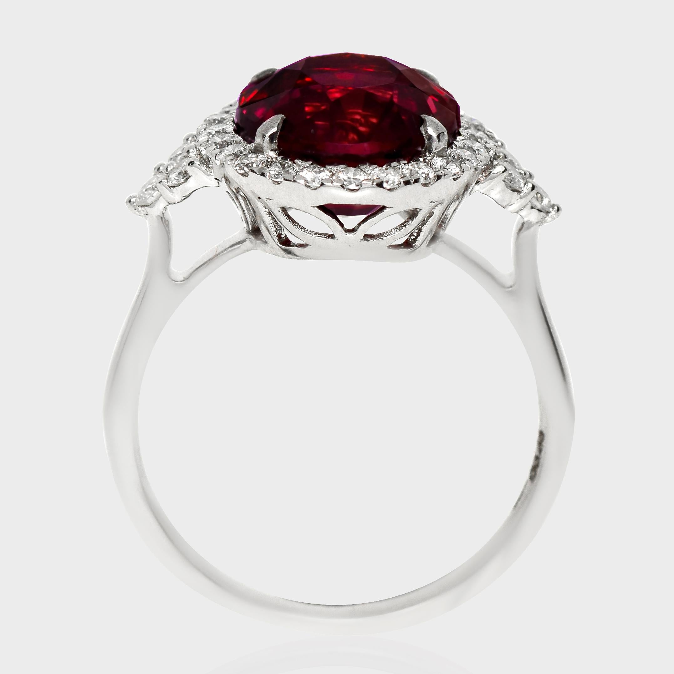 IGI 5,27 ct 14K Weißgold Lebendiger roter Granat Art Deco Verlobungsring (Ovalschliff)