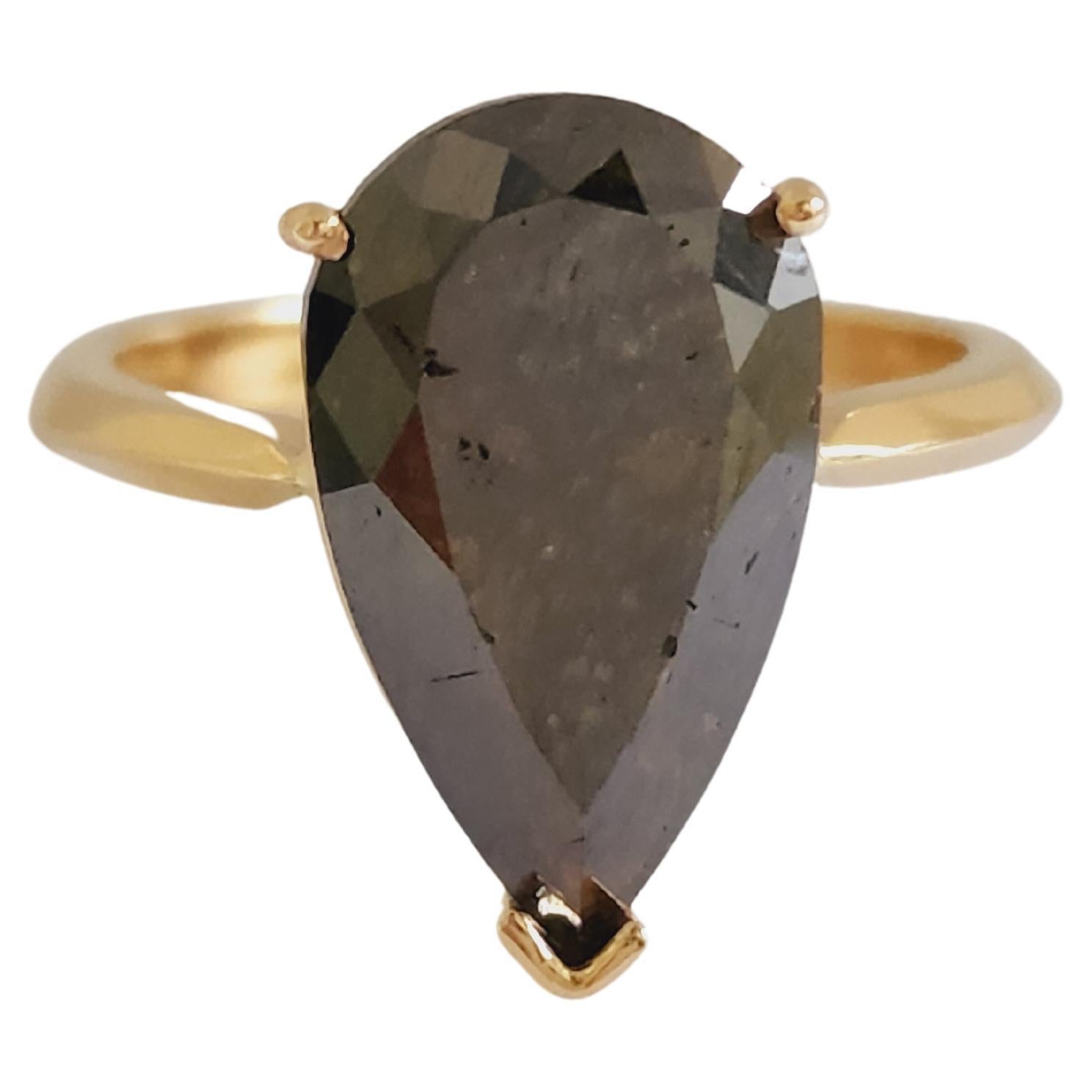 IGI 5.84 Carat Pear Shape Dark Green Natural Diamond 14 Karat Yellow Gold Ring For Sale