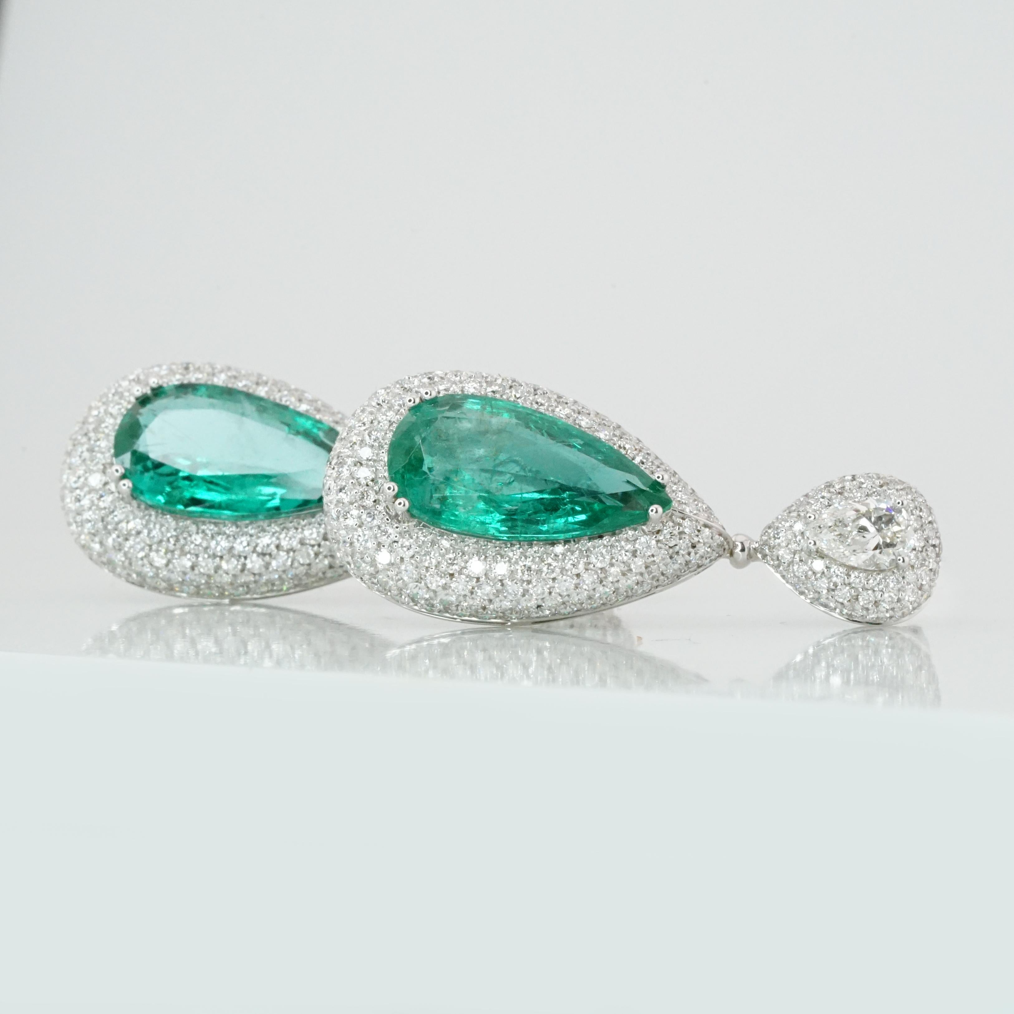 Women's or Men's IGI and GIA Certified 13 Carat Pear Cut Green Emerald Diamond Earrings For Sale
