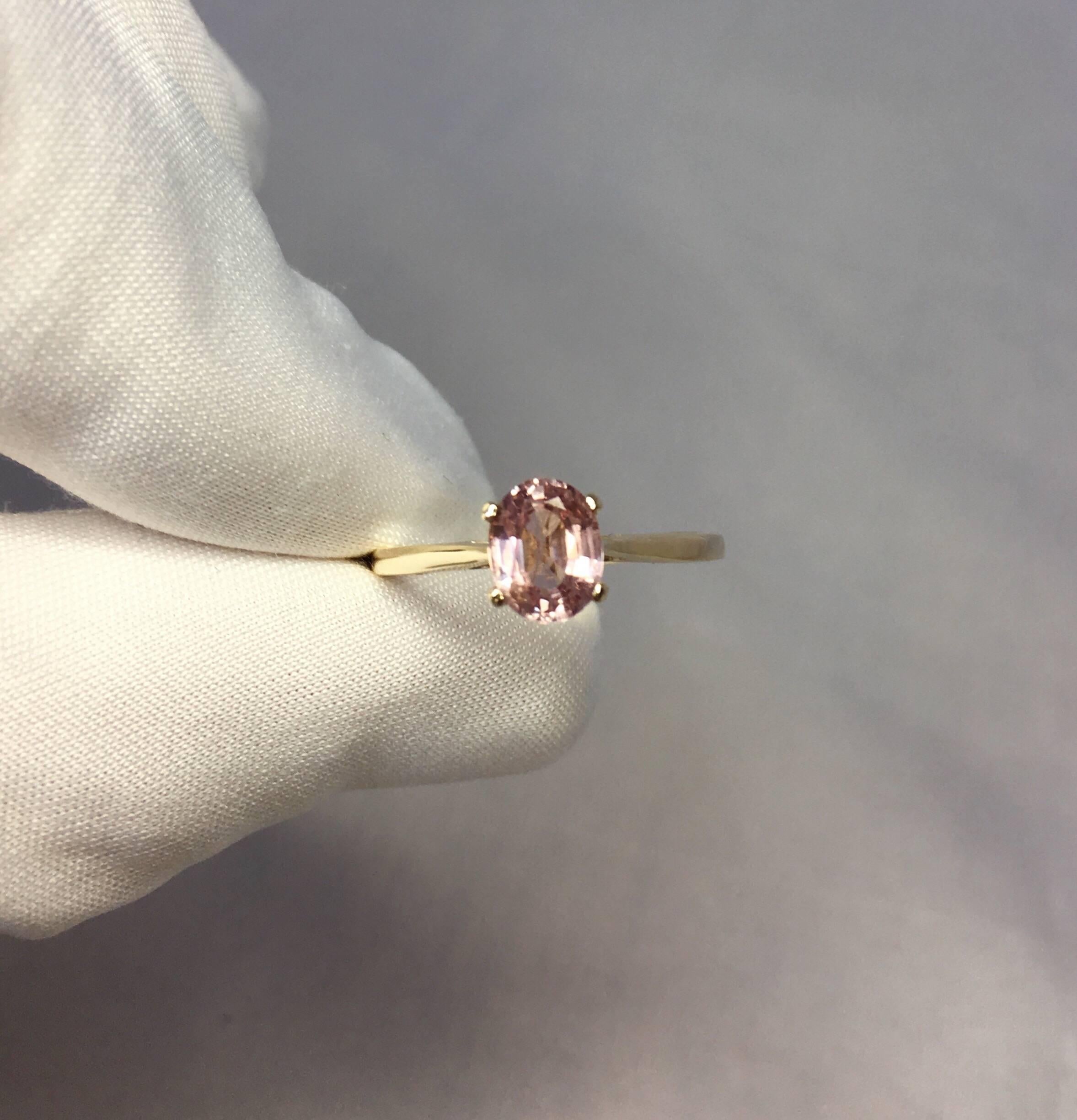 Oval Cut IGI Antwerp Certified Untreated Ceylon Pink Orange Sapphire Solitaire Gold Ring